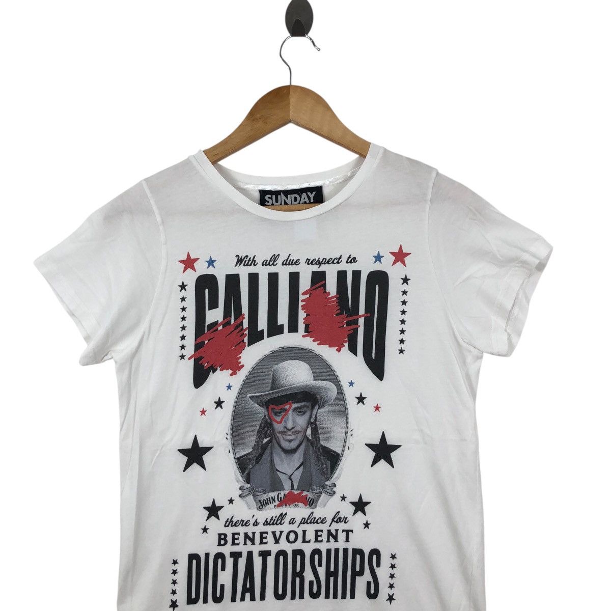 John Galliano JOHN GALLIANO T Shirt Sunday 21 Photoprint Of John Size US S / EU 44-46 / 1 - 2 Thumbnail