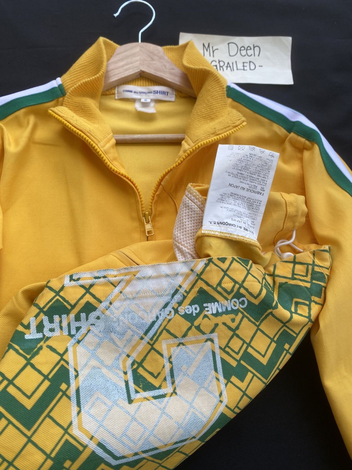 Comme des Garcons Rare Comme Des Garcons SHIRT Yellow Jacket Size US M / EU 48-50 / 2 - 18 Thumbnail