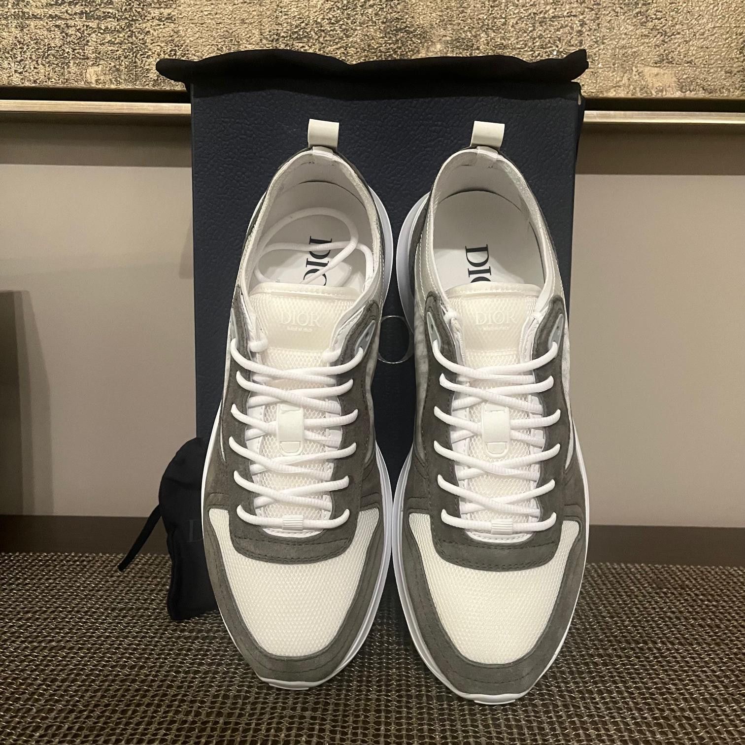 Dior o1rshd1 B25 Runner Suede Oblique Mesh Sneakers White/Green Size US 11 / EU 44 - 9 Thumbnail