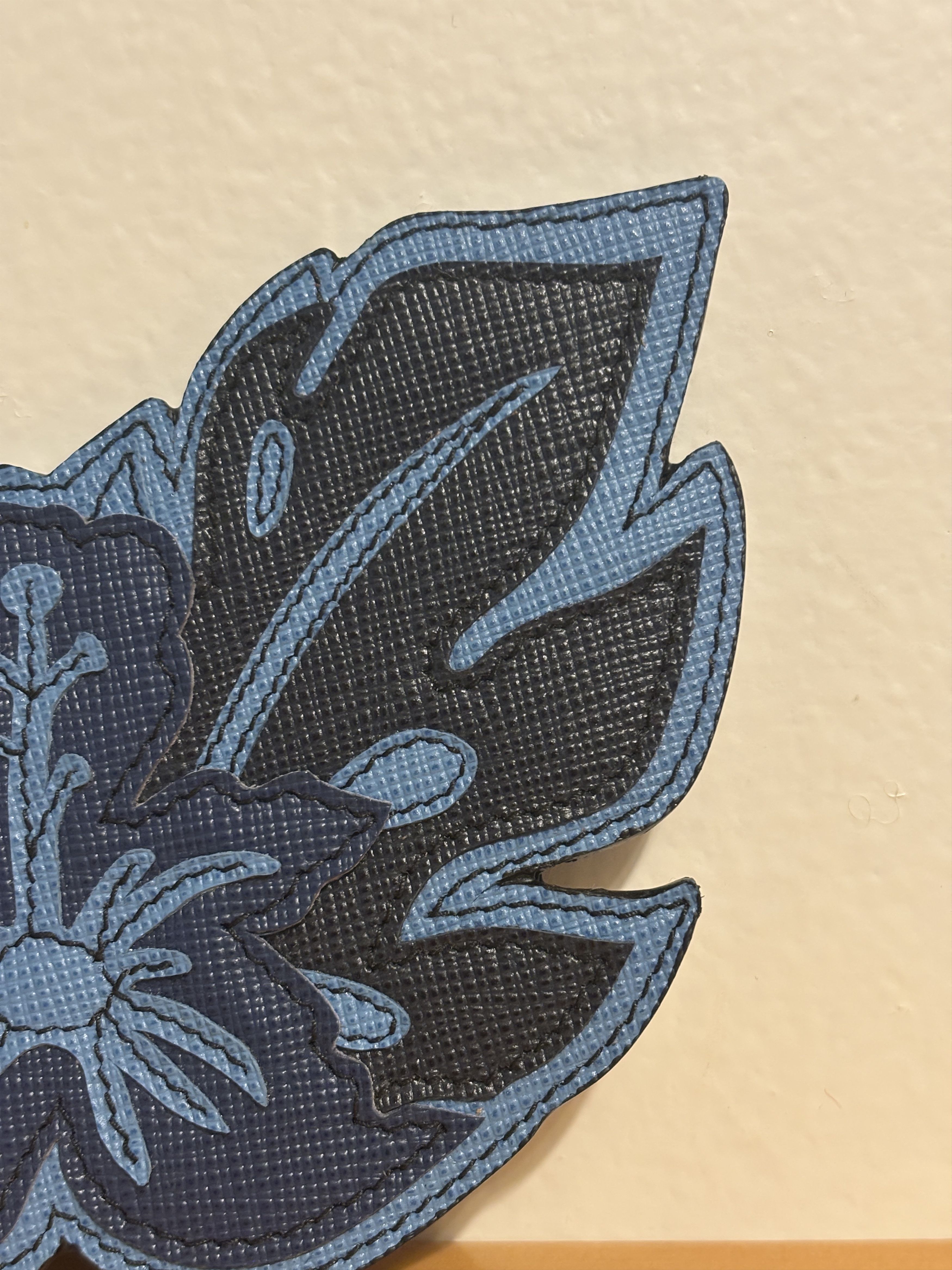 Prada Velcro Leather Prada Flower Patch / Floral Patches Size ONE SIZE - 3 Thumbnail