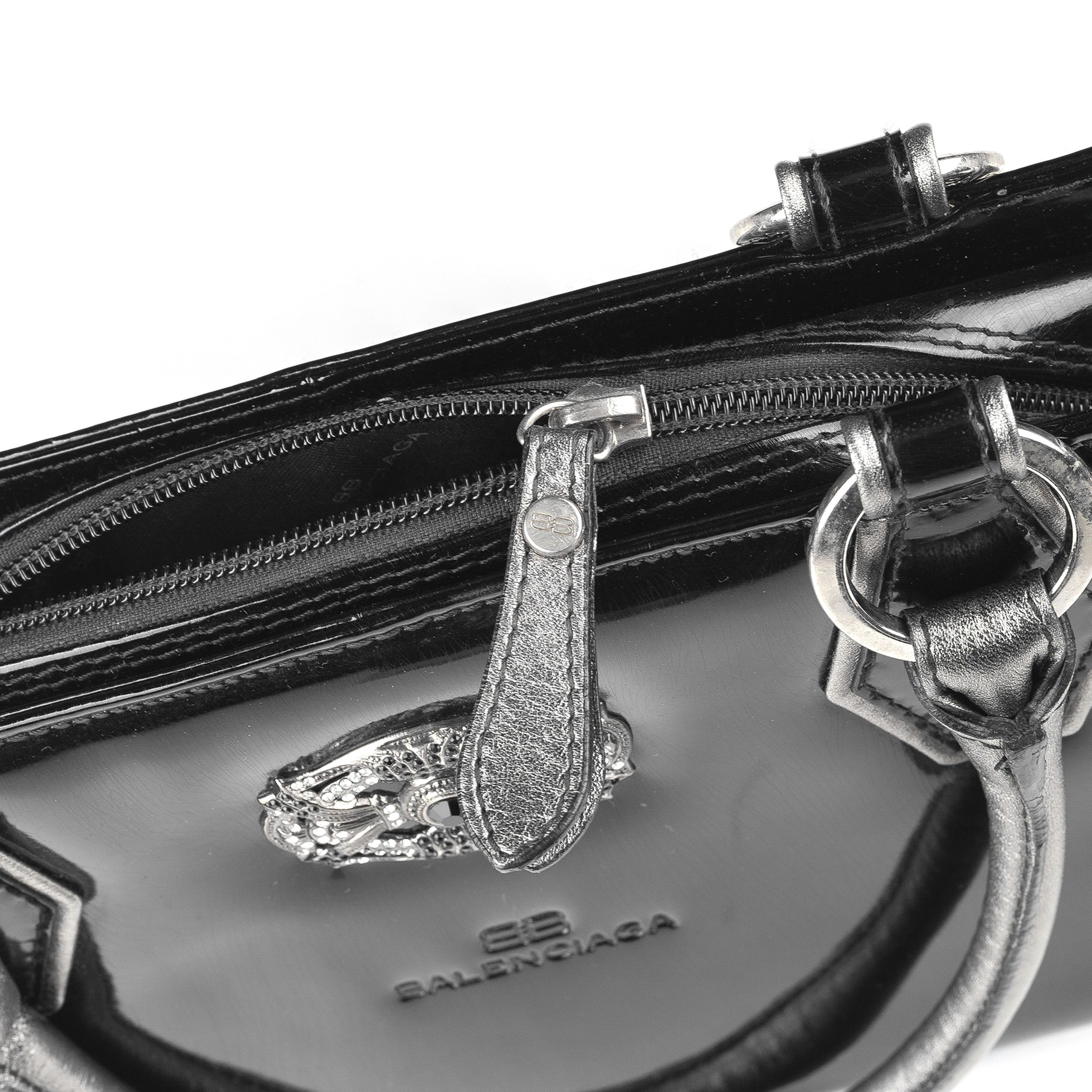 Balenciaga Balenciaga Paris Black Patent Leather Vintage Shoulder Bag Size ONE SIZE - 10 Thumbnail