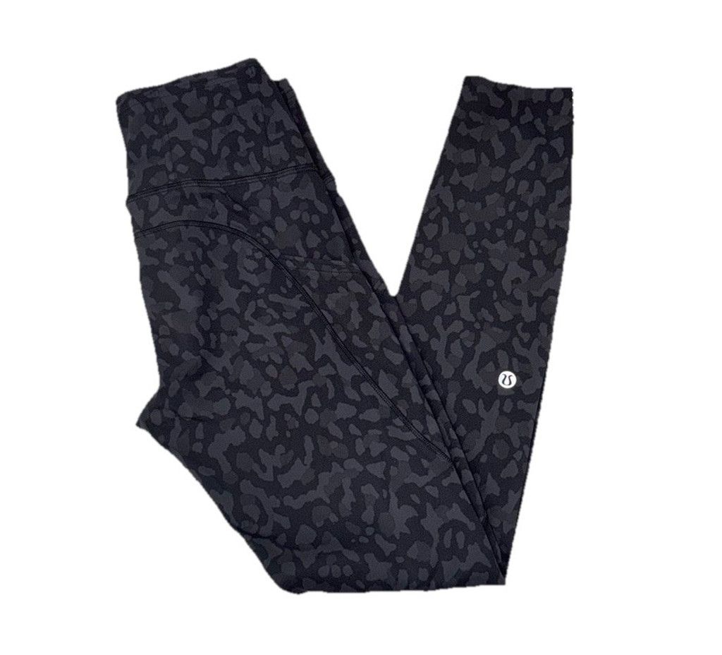 Lululemon LULULEMON F&F HR WITH POCKETS 23” LEGGING BLACK GREY SIZE 4 Size 27" / US 4 / IT 40 - 10 Thumbnail