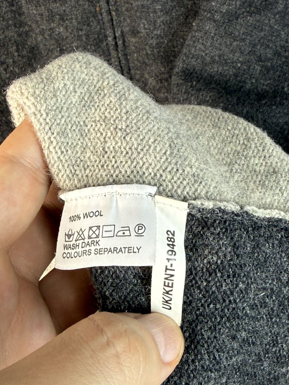 Yves Saint Laurent Wool YSL Sweater Soft Zip Grey/Beige Knitted Vintage Size US XL / EU 56 / 4 - 6 Thumbnail