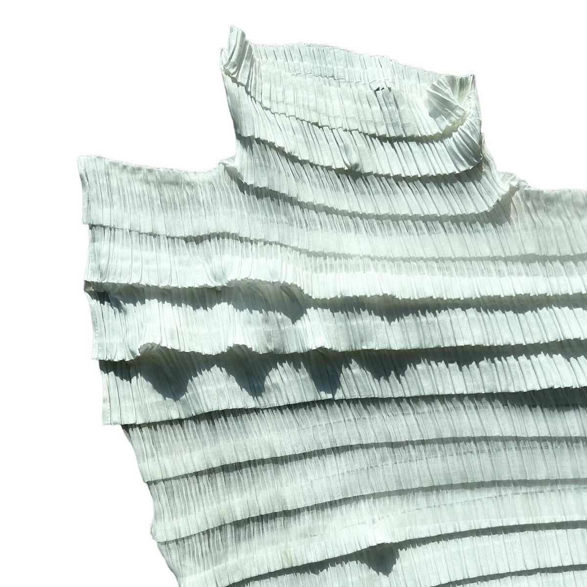 Issey Miyake × Pleats Please Issey Miyake RARE Issey Miyake pleated top Size ONE SIZE - 2 Thumbnail