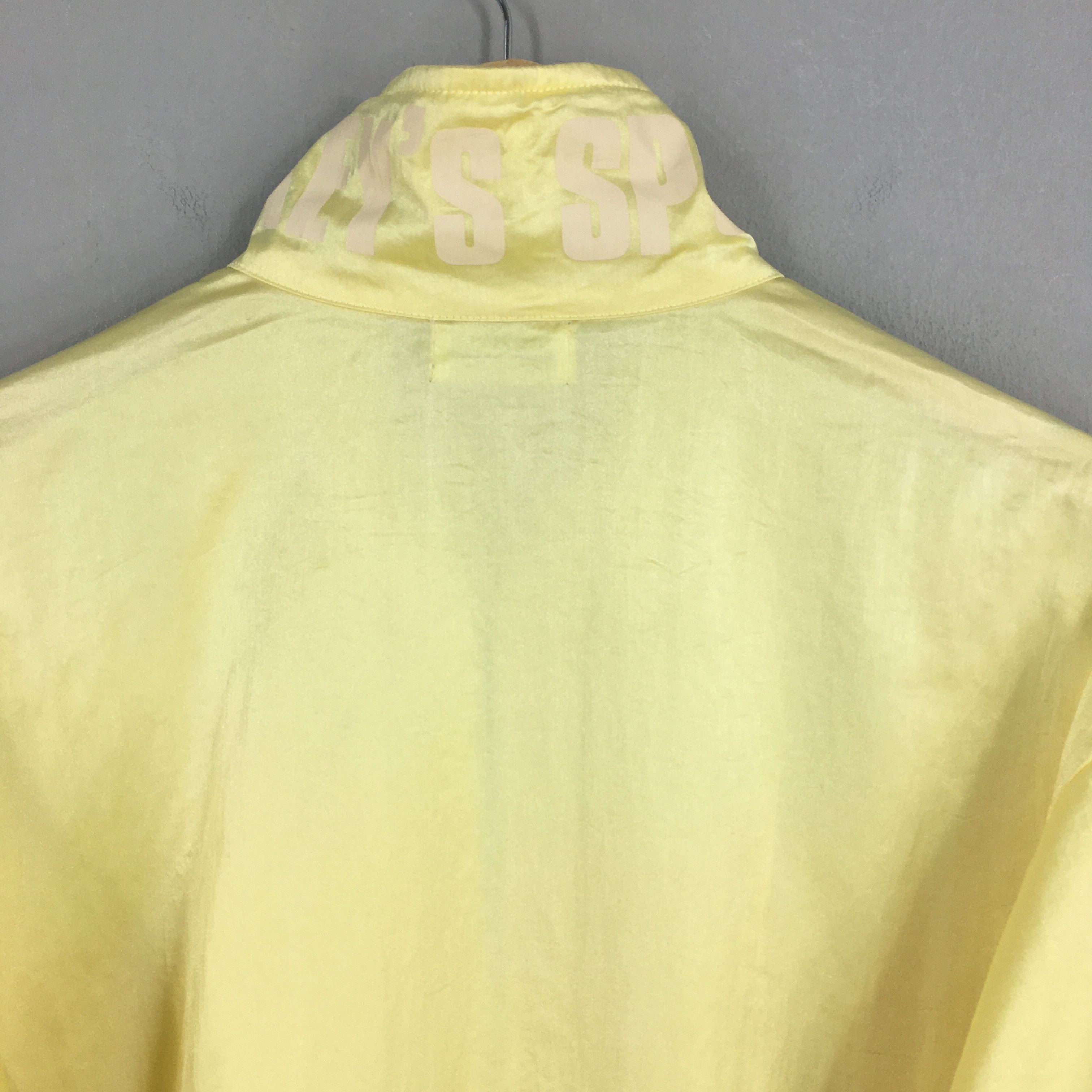Disney Vintage 90's Mickey Mouse Disney Yellow Jacket Large Size US L / EU 52-54 / 3 - 8 Thumbnail