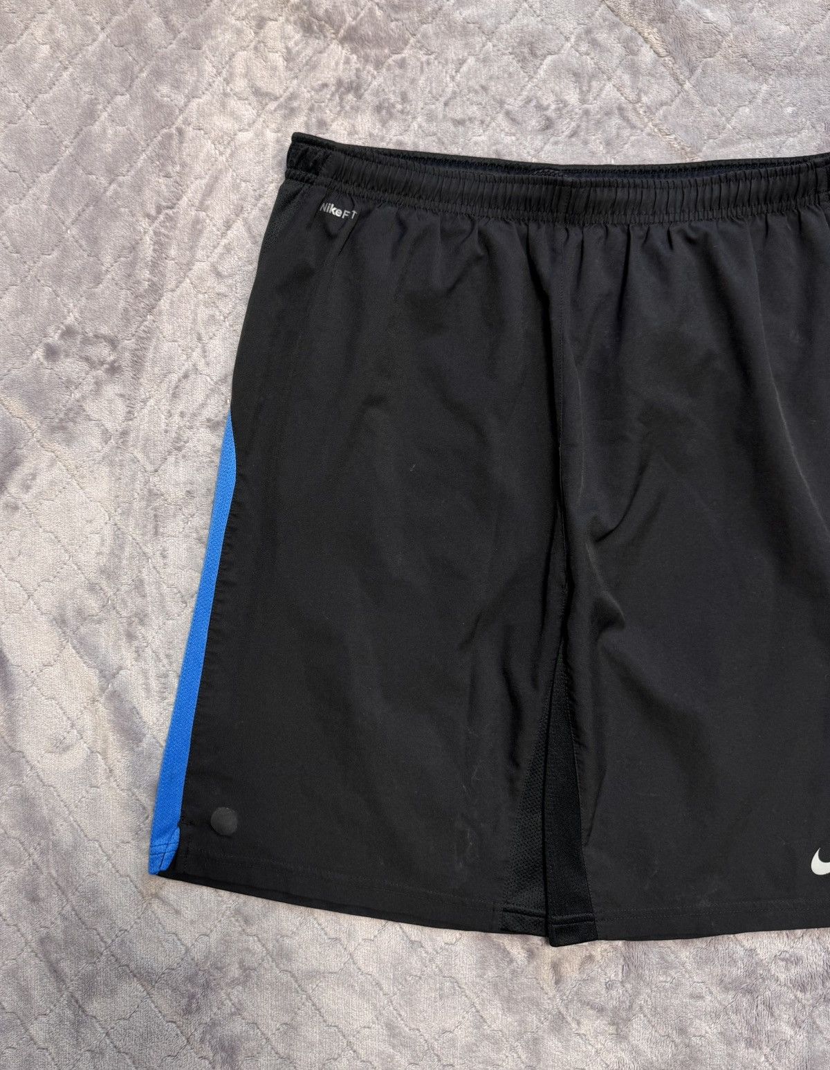 Nike × Vintage Vintage Nike Basketball Lined Shorts Size US 34 / EU 50 - 3 Thumbnail
