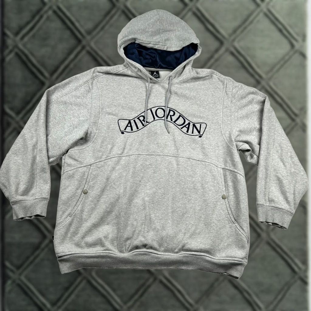 Jordan Brand VINTAGE Nike Air Jordan Hoodie Mens 2XL Embroidered Basketball Heather Gray Jumpman Y2K Shirt Pullover Size US XXL / EU 58 / 5 - 1 Thumbnail