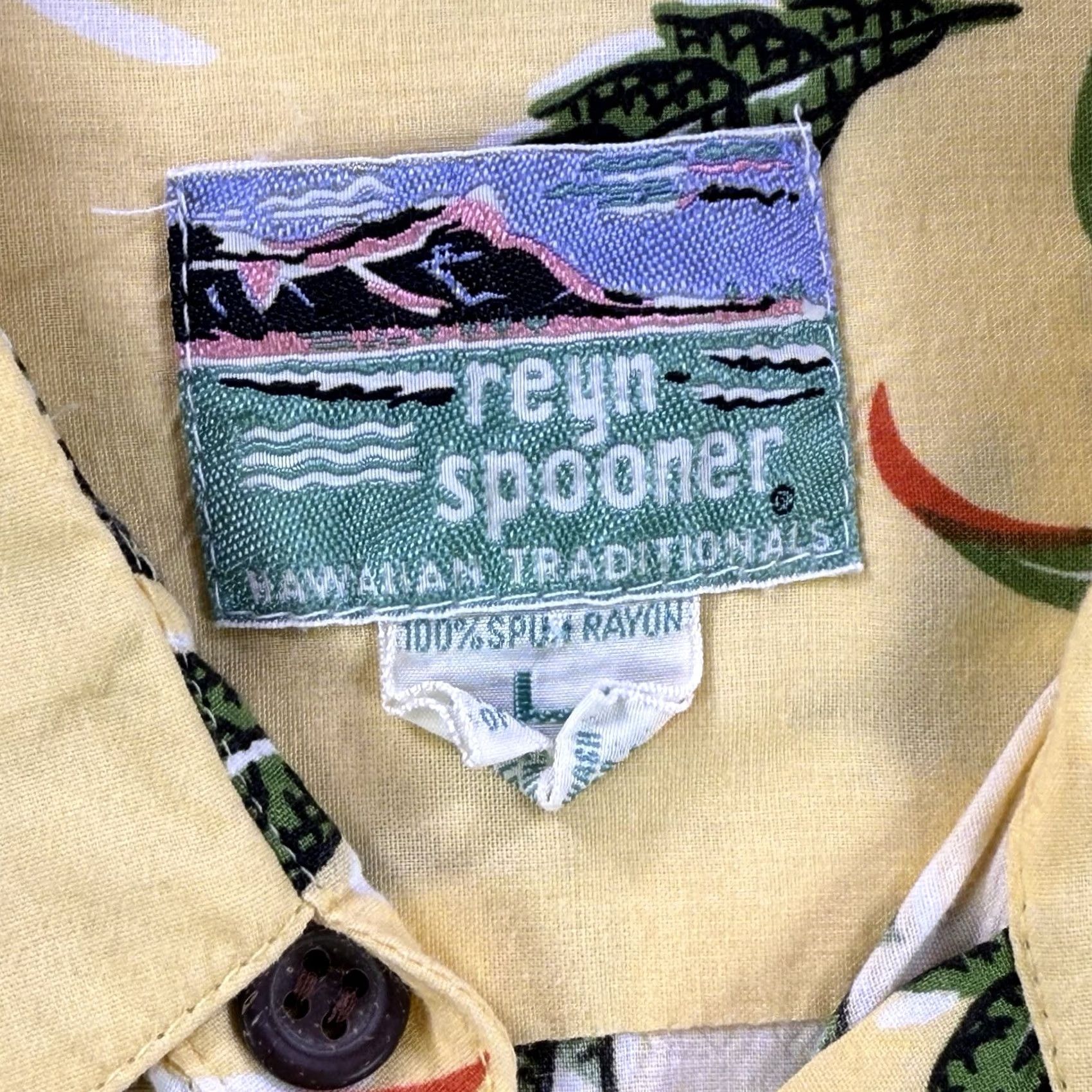 Reyn Spooner Reyn Spooner Hawaiian Shirt Pineapple Palm Tree Men’s Large Rayon Short Sleeve Button-Up Casual Beach Tropical Pink? Yellow Size US L / EU 52-54 / 3 - 3 Thumbnail