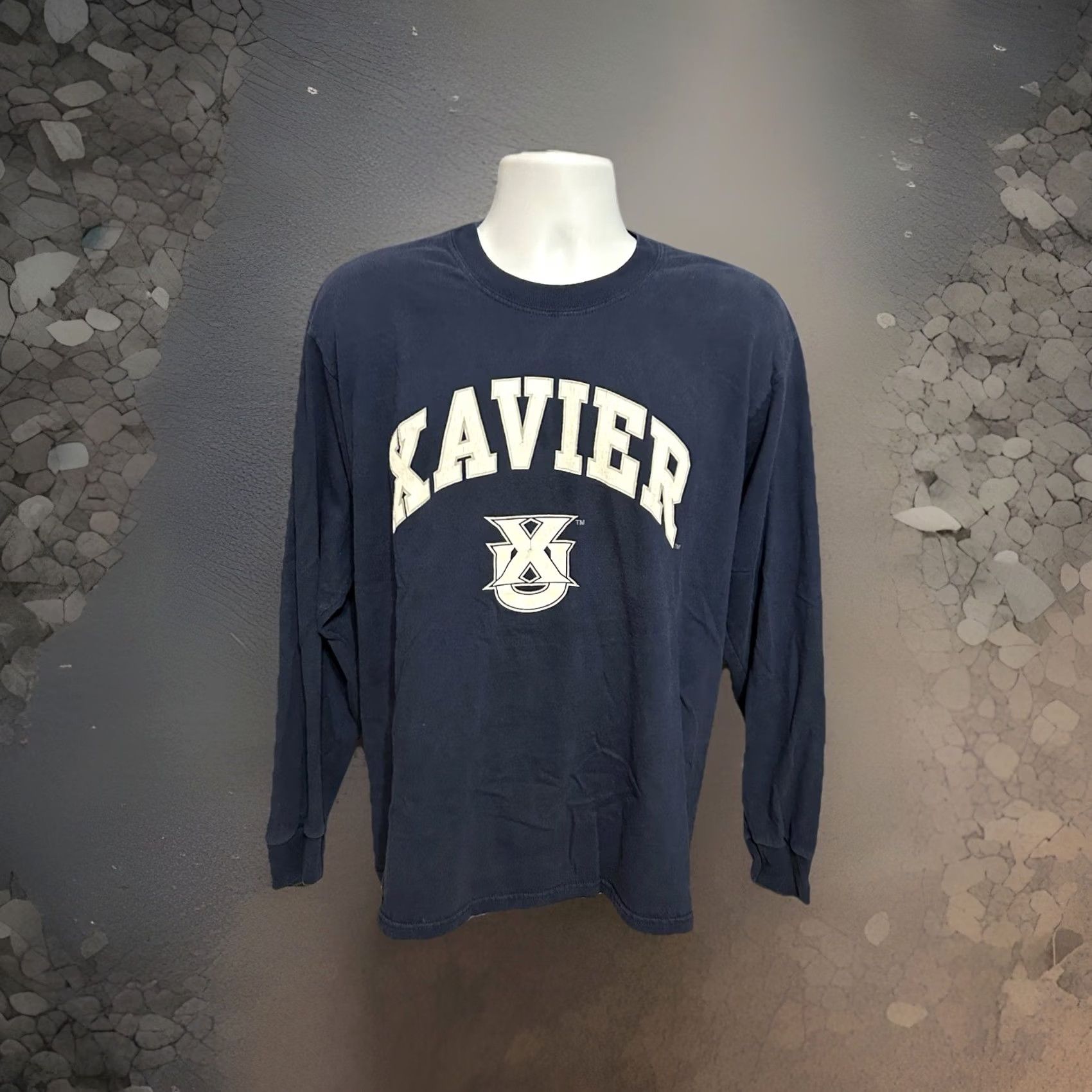Spell VINTAGE Xavier University Long Sleeve Pullover Men Large Navy Blue White Logo Crew Neck 2000s Xavier University Theme Mens Size US L / EU 52-54 / 3 - 5 Thumbnail