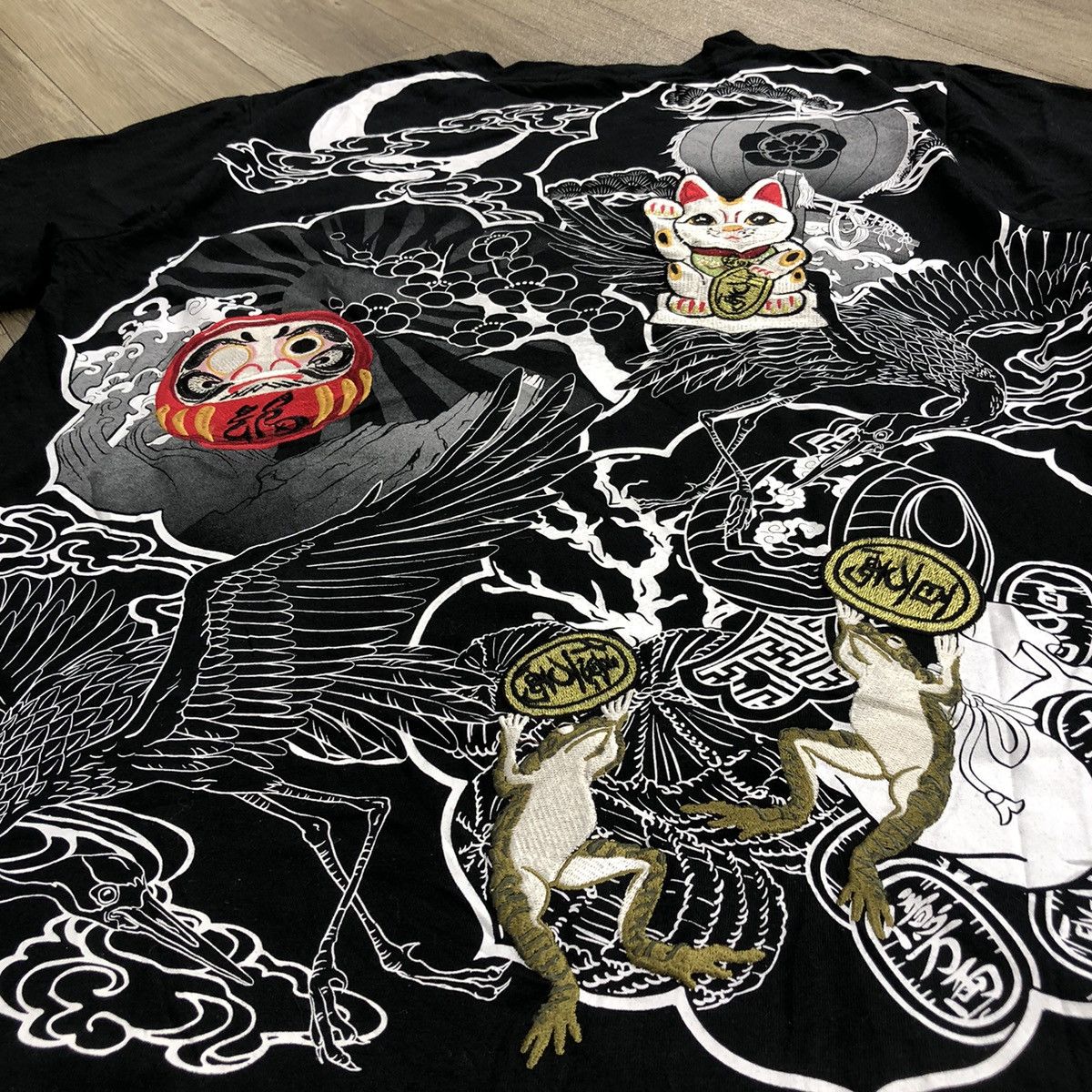 Japanese Brand 2000s Fugutatien Karakuri Tamashii Embrodiered Japanese Tee Size US M / EU 48-50 / 2 - 3 Thumbnail
