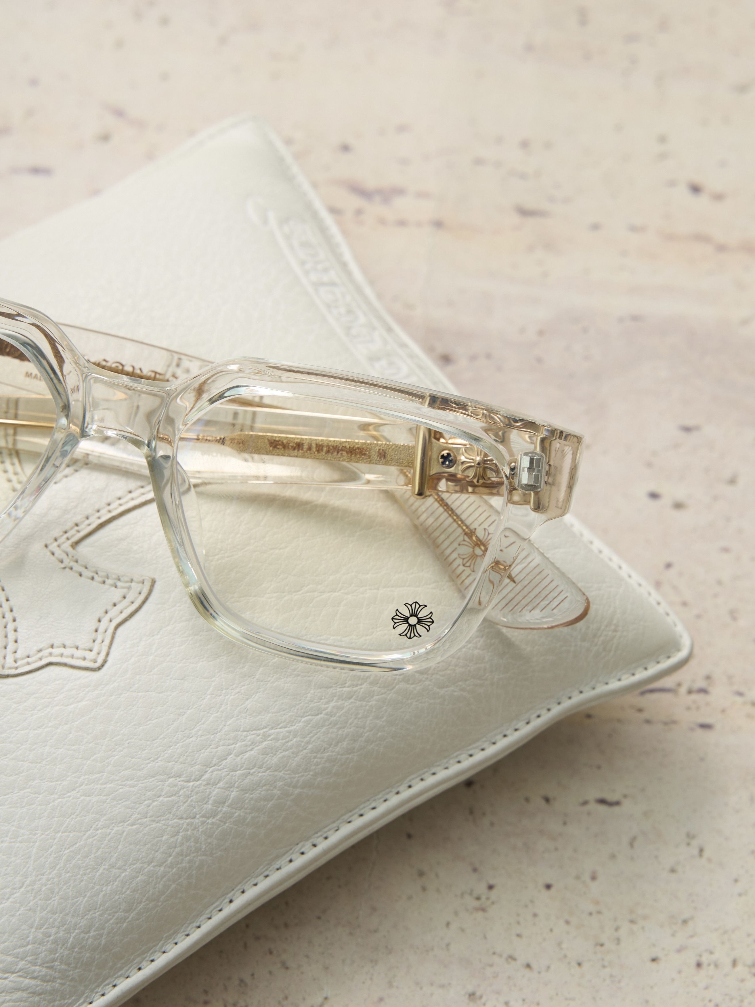 CHROME HEARTS Vagillionaire II Crystal