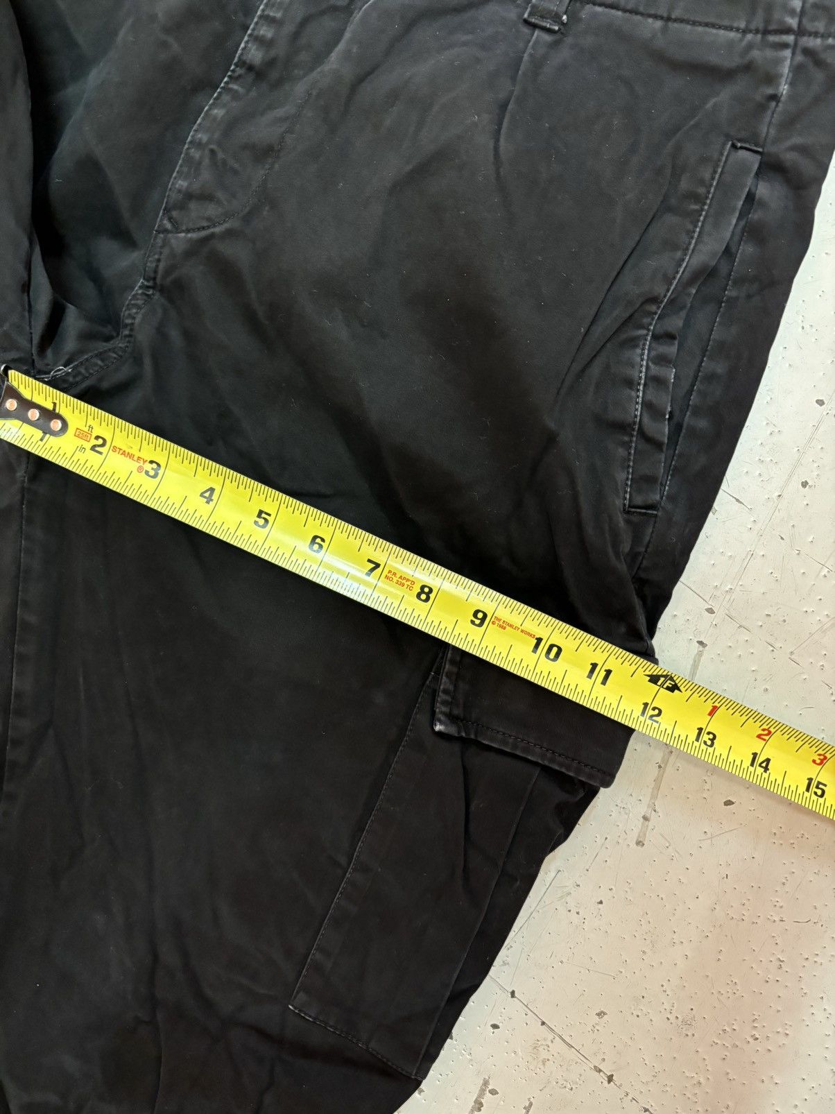 C.P. Company ***FINAL DROP***RARE CP COMPANY TECHNICAL SPIRAL CARGO 52 Size US 38 / EU 54 - 9 Thumbnail