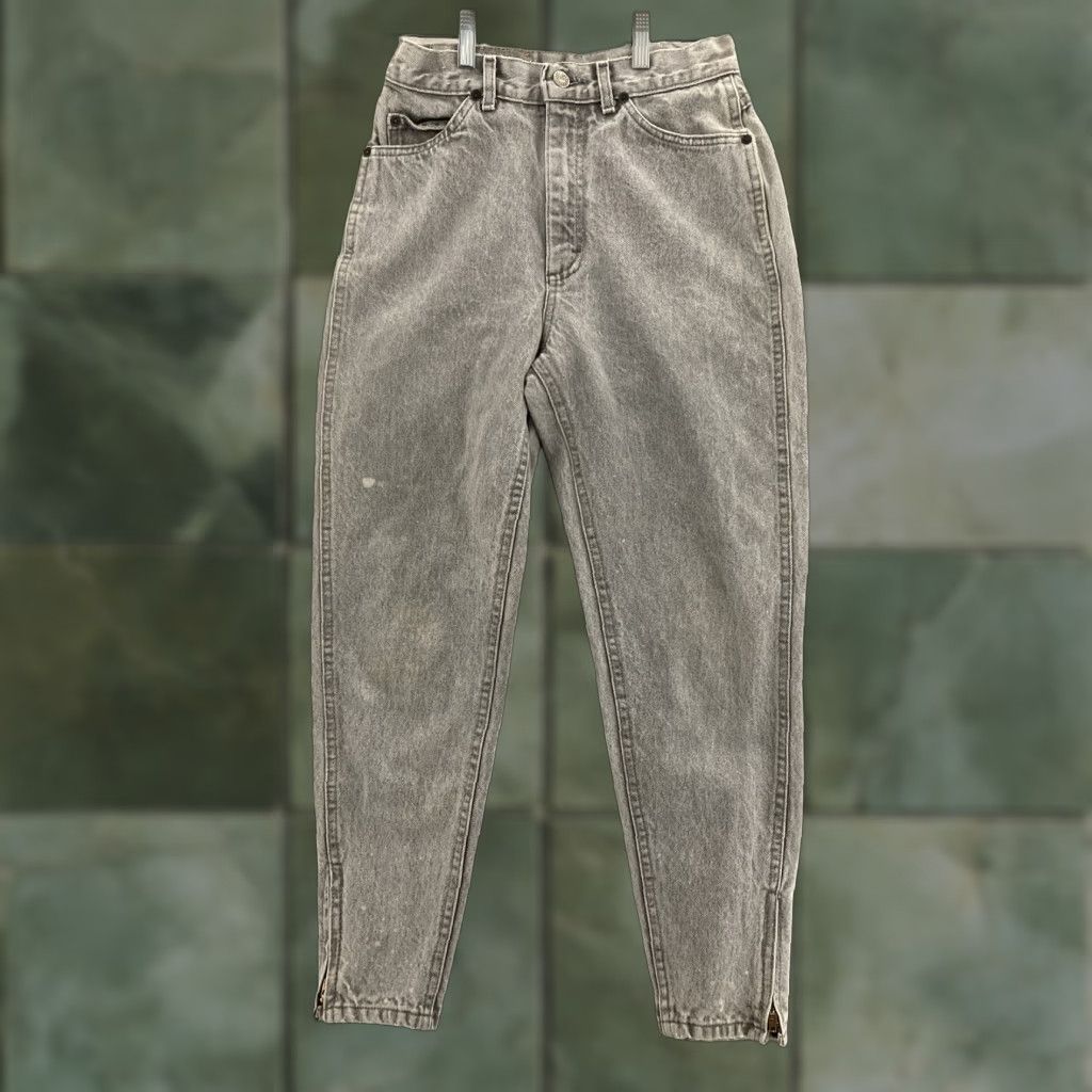 Lee VTG Lee Mom Jeans 26 Bleached Stonewashed High Rise 80s Size 26" / US 2 / IT 38 - 1 Thumbnail