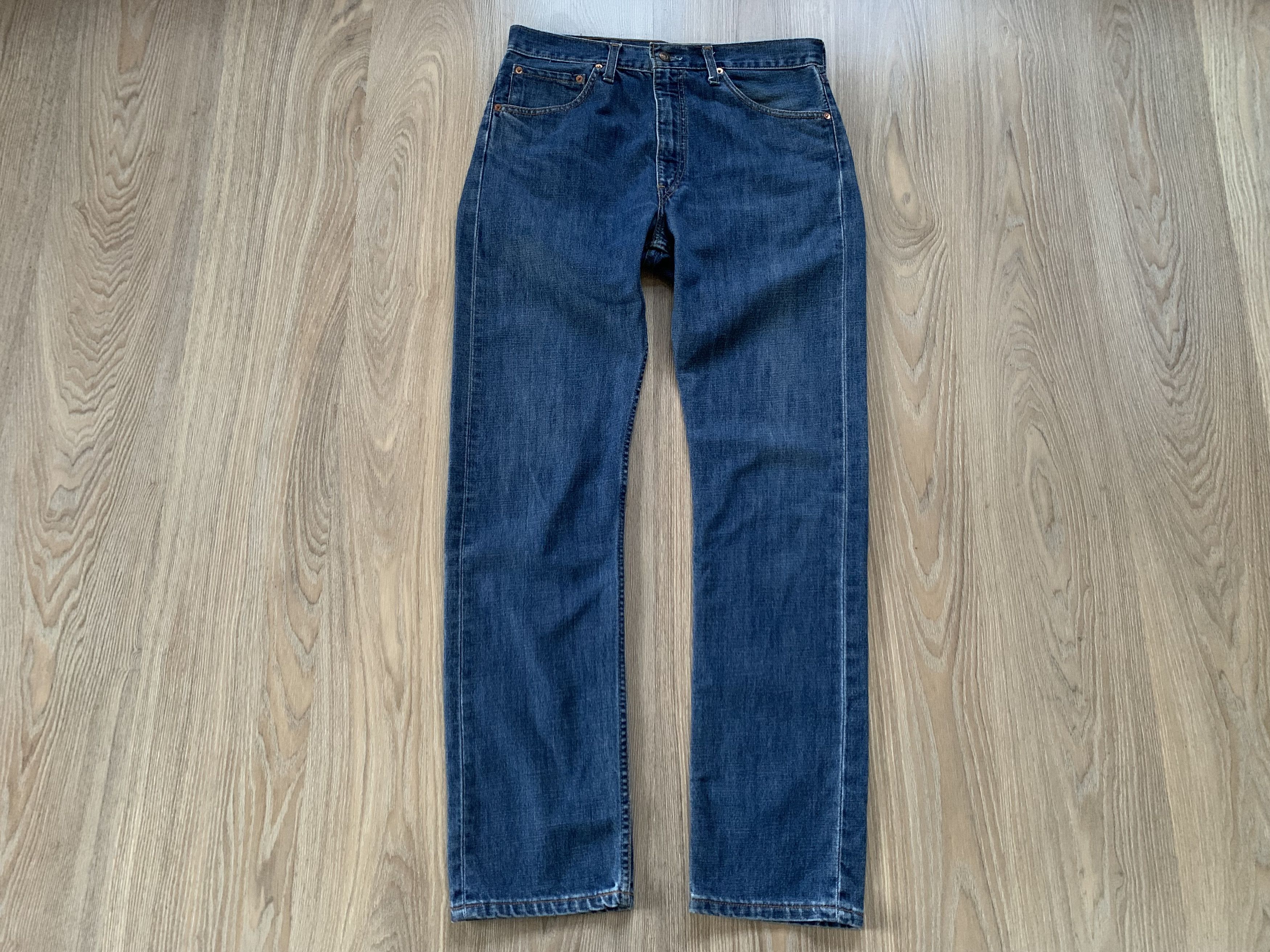 Levi's Vintage Clothing Vintage Levi's 505 Light Blue Jeans Size 34" / US 12 / IT 48 - 2 Thumbnail
