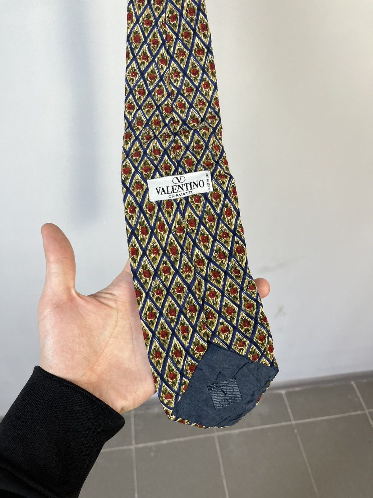 Valentino × Vintage Valentino Vintage Floral Silk Tie Made in Italy Size ONE SIZE - 2 Thumbnail