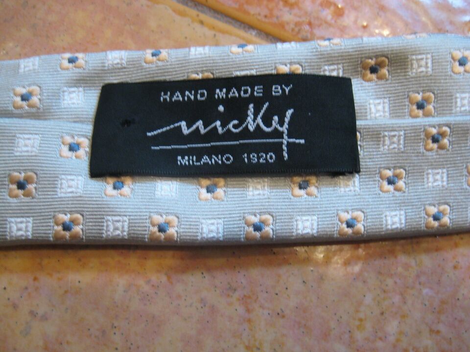 Other Nicky Milano hand made 100% woven silk tie 3" wide NWOT Size ONE SIZE - 4 Thumbnail