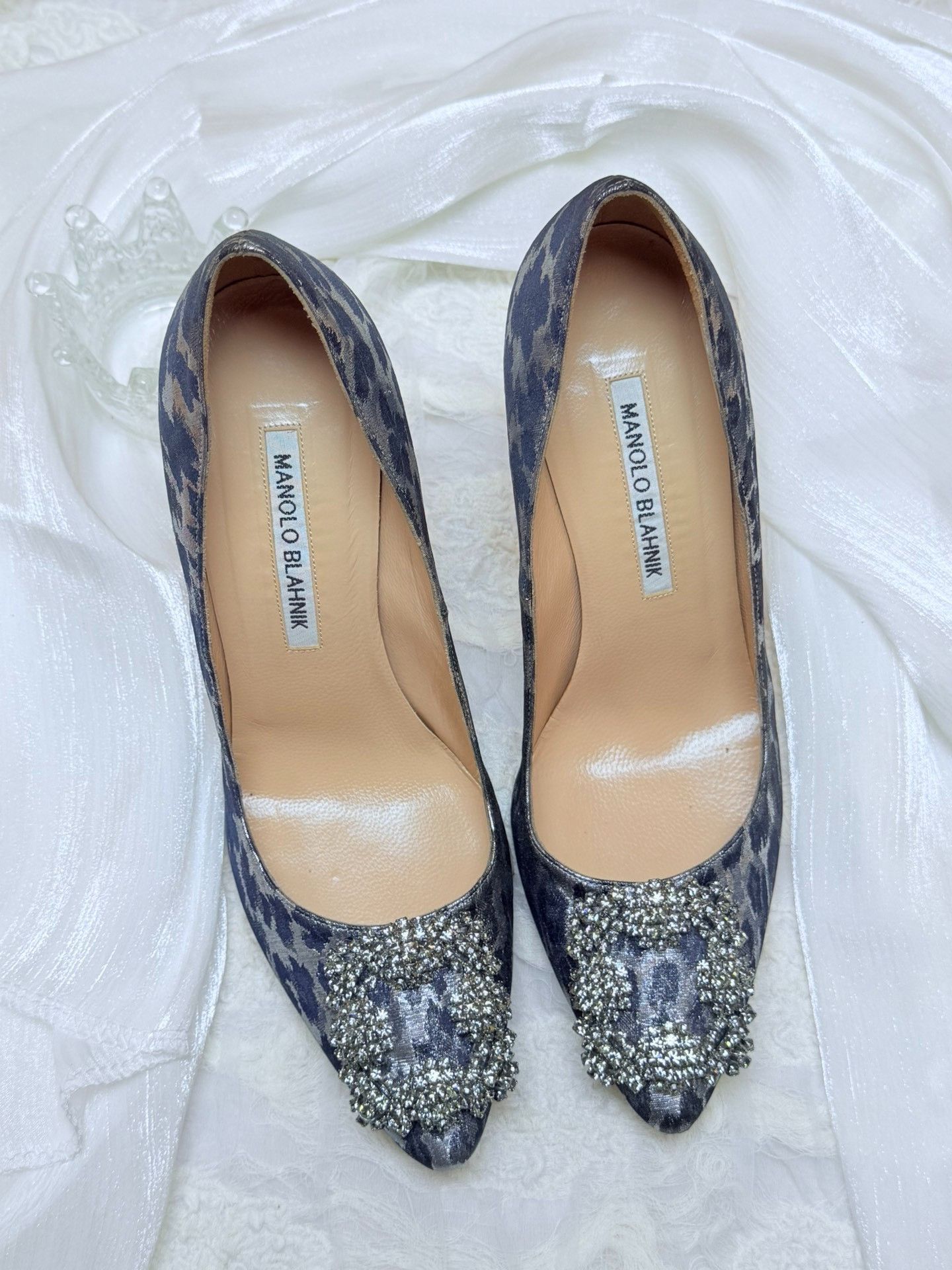 Manolo Blahnik Manolo Blahnik Animal Print Gray Lowtop Sneakers us_6 Women Size US 6 / IT 36 - 1 Thumbnail