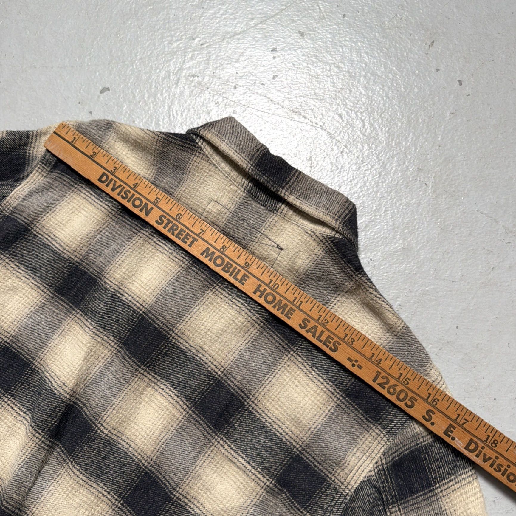 Rogue Territory Rogue Territory BM Brushed Plaid Snap Button Shirt Ombré Shadow Made USA M Shirt Mens Size US M / EU 48-50 / 2 - 7 Thumbnail