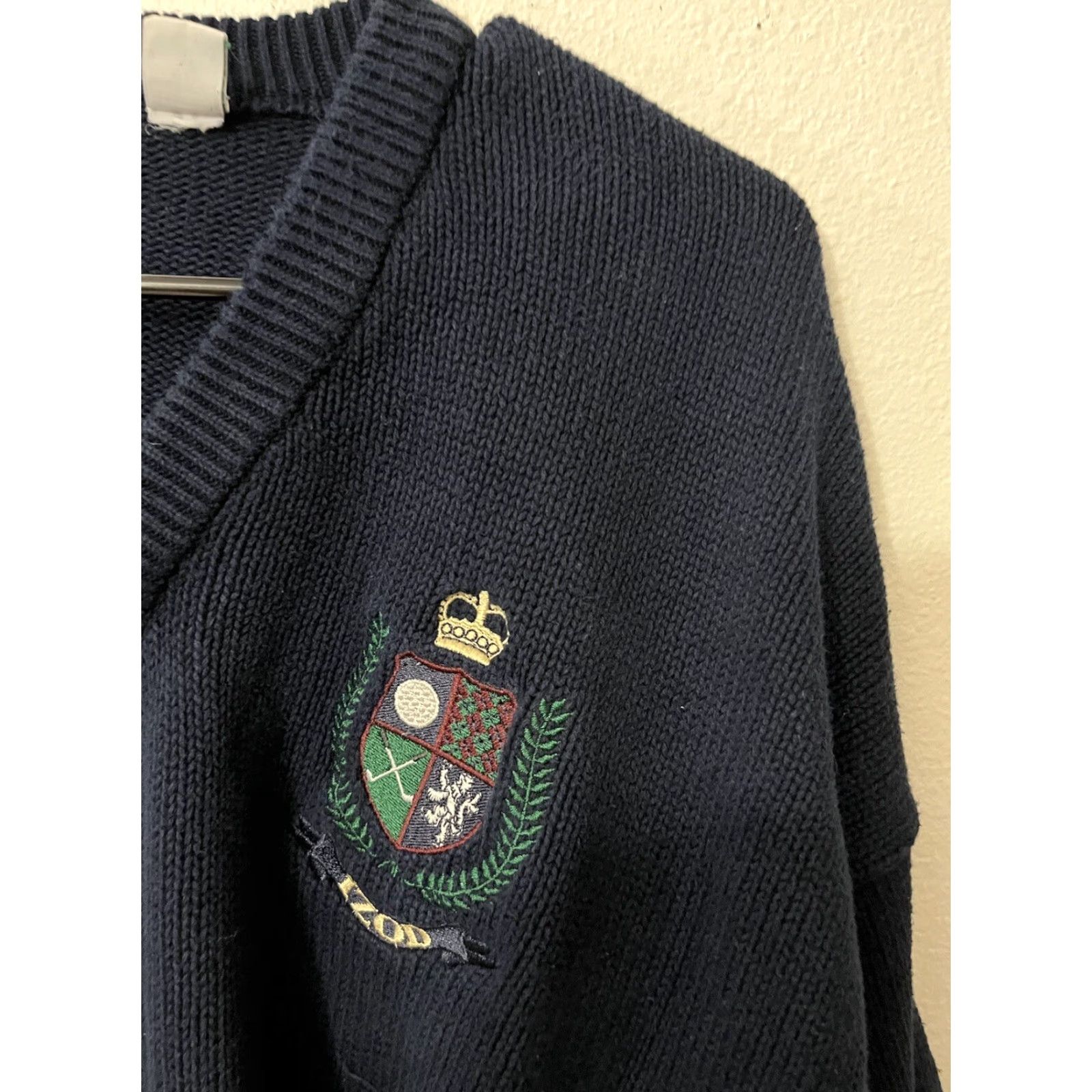 Izod Izod Mens Large Navy V Neck Sweater Vintage Izod Embroidered Big Logo Size US L / EU 52-54 / 3 - 2 Thumbnail