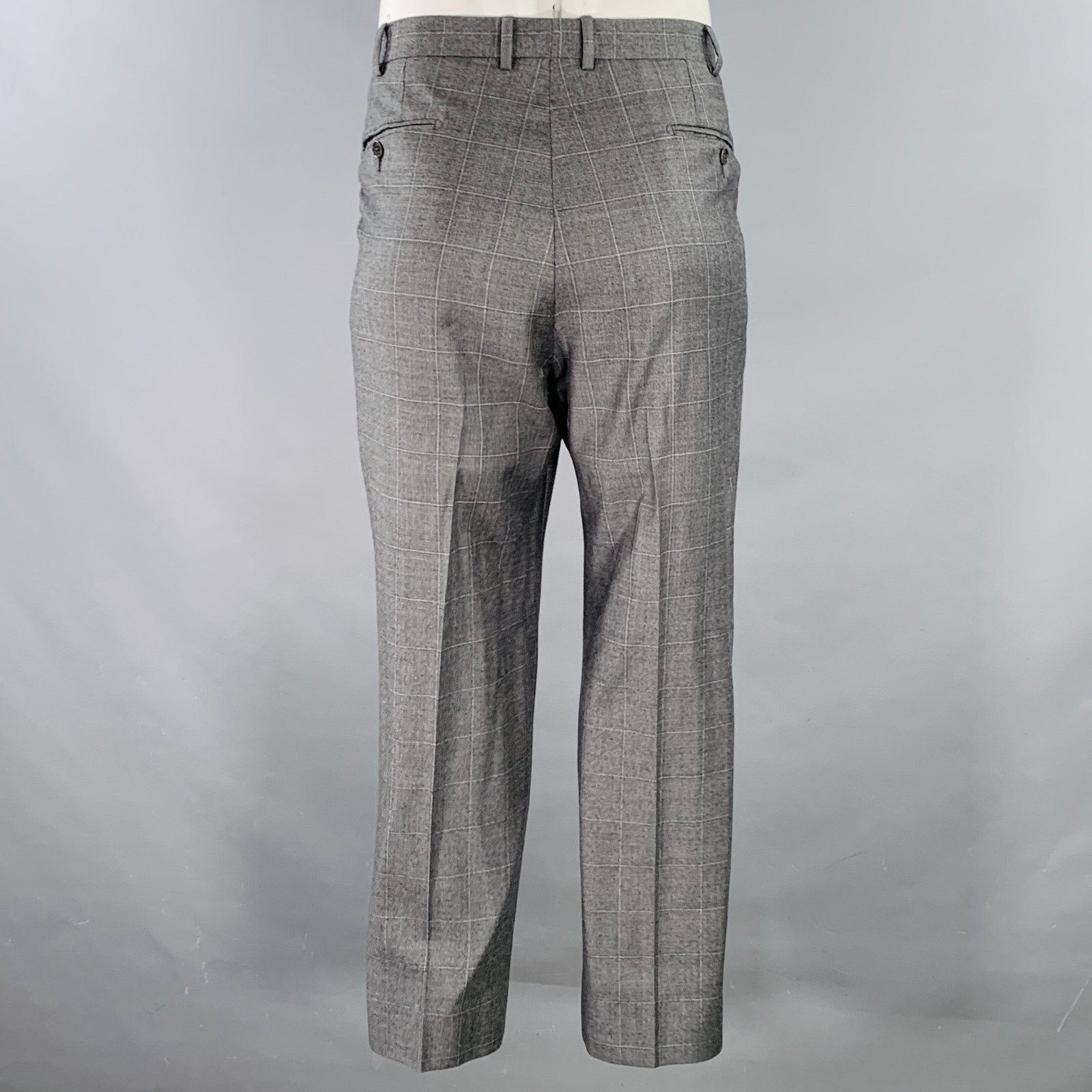 Size 46 Grey White Window Pane Wool Notch Lapel Suit