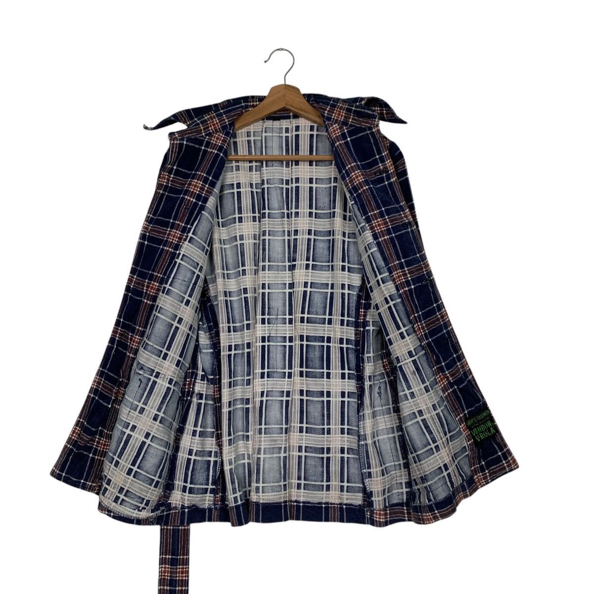 Japanese Brand VANBON & V-ROLA Checked Belted Flannel Shirt #2924-C132 Size US L / EU 52-54 / 3 - 11 Thumbnail