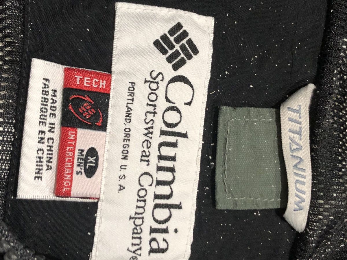 Columbia Columbia Titanium Waterproof Omnitech Jacket Size US XL / EU 56 / 4 - 13 Thumbnail