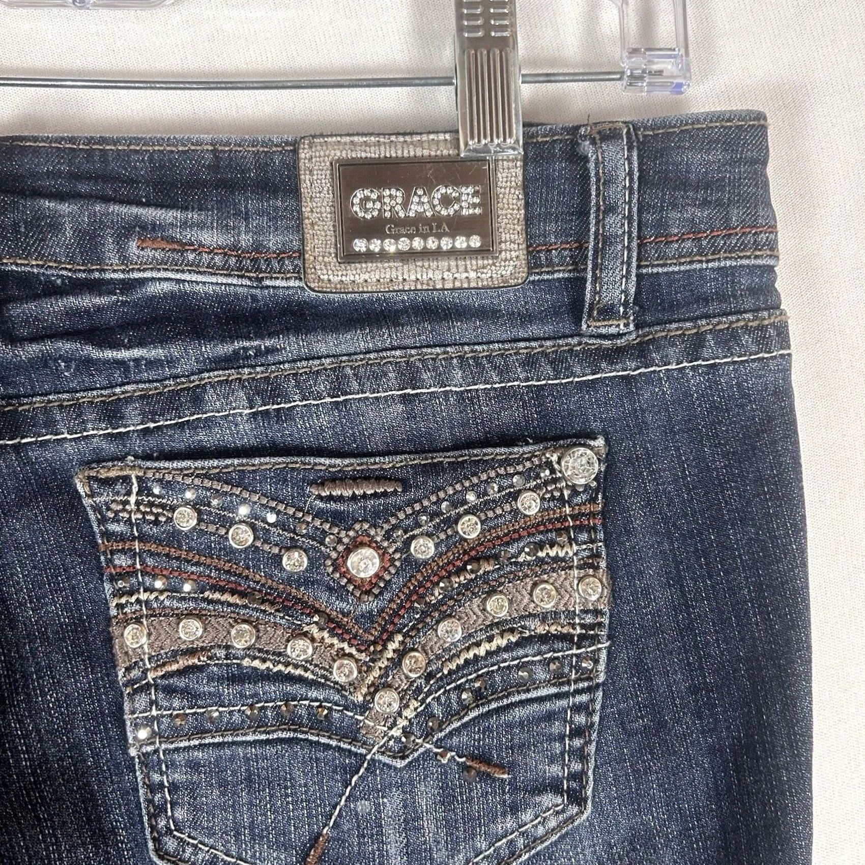 Grace in LA Grace In LA Jeans Capri Womens 29 Blue Denim Low Rise Bling Embroidered 5-Pocket Size 29" - 7 Thumbnail