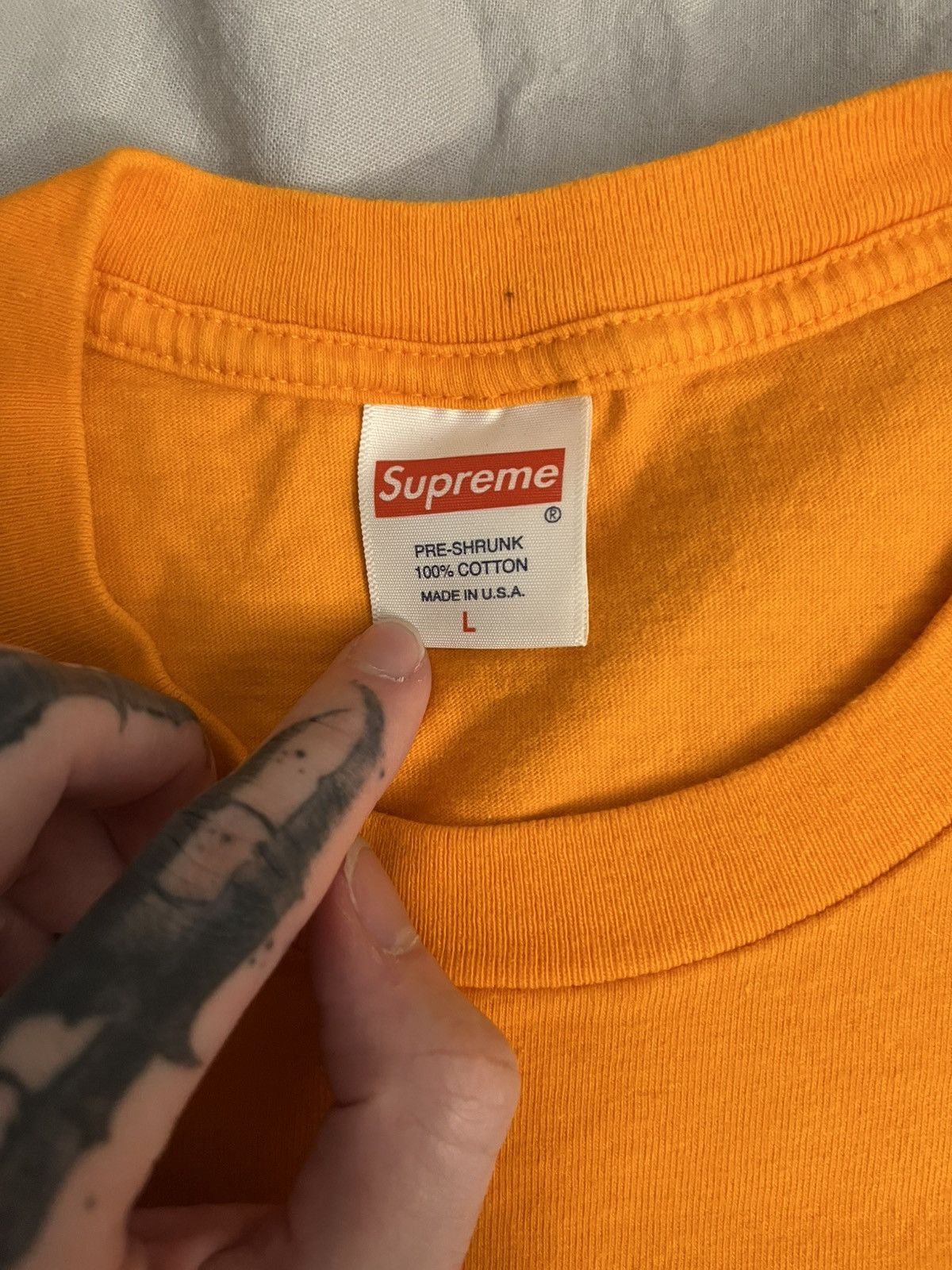 Supreme Supreme captcha tee orange Size US L / EU 52-54 / 3 - 2 Thumbnail