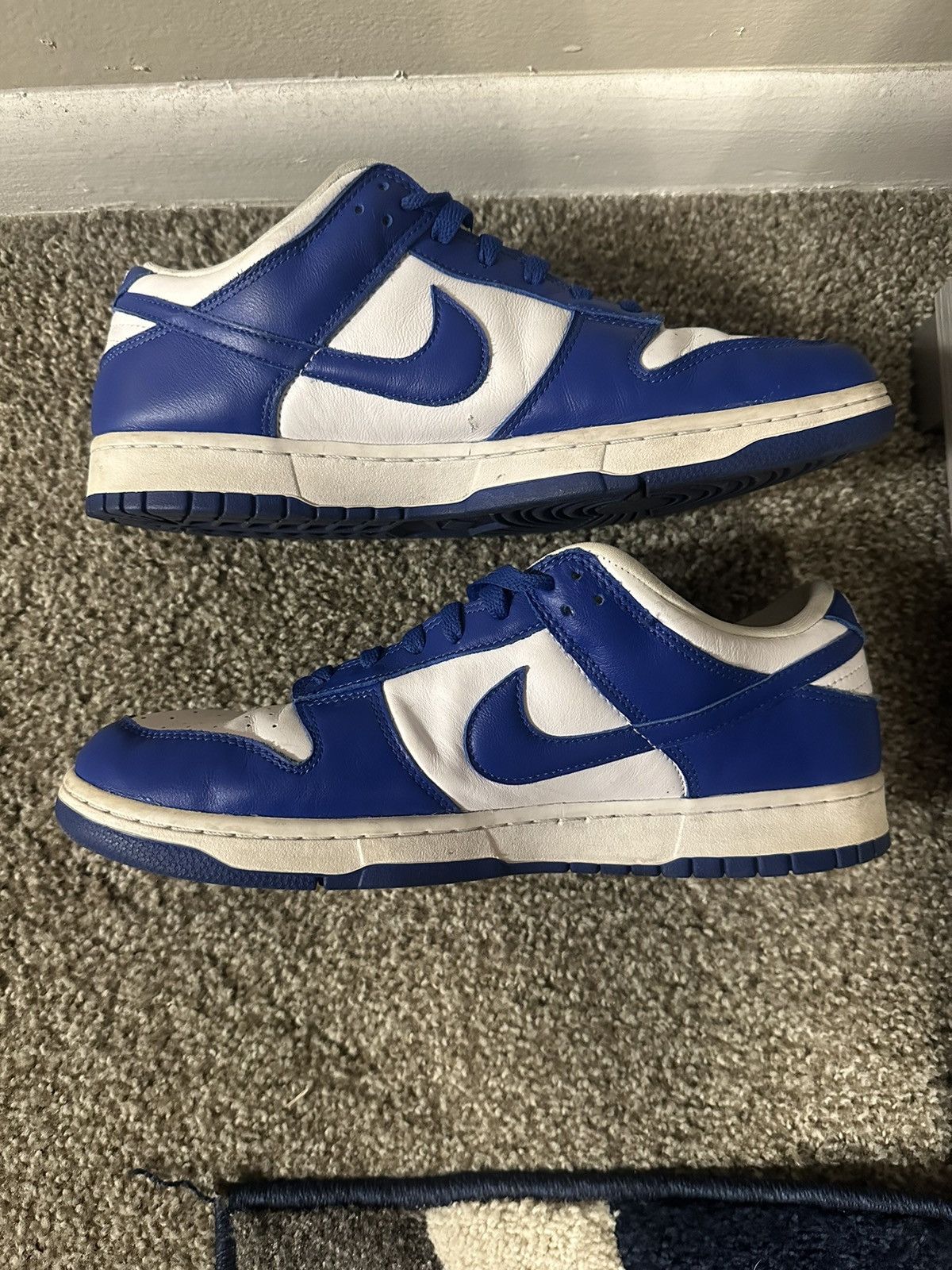 Nike Nike Dunk Low SP Kentucky Blue Size US 12 / EU 45 - 2 Thumbnail