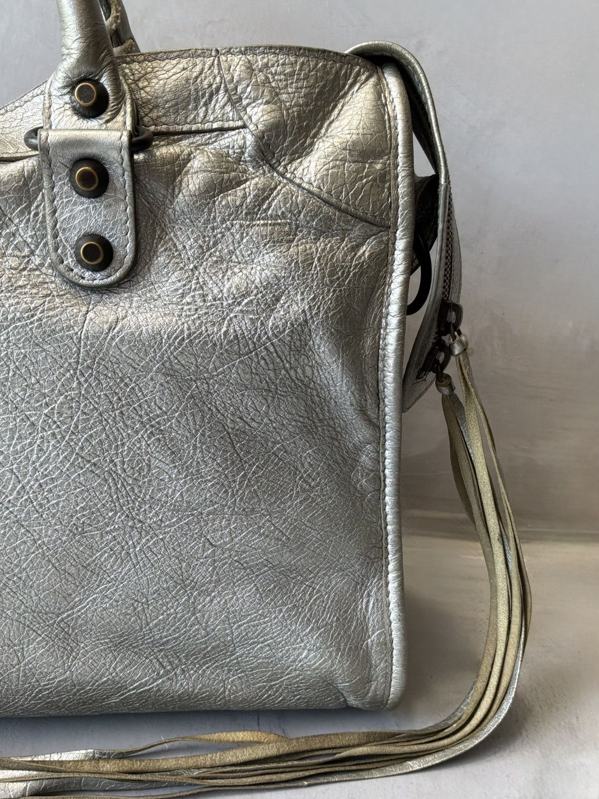 Balenciaga Balenciaga - Classic City - Metallic Silver Lambskin Bag Size ONE SIZE - 16 Thumbnail