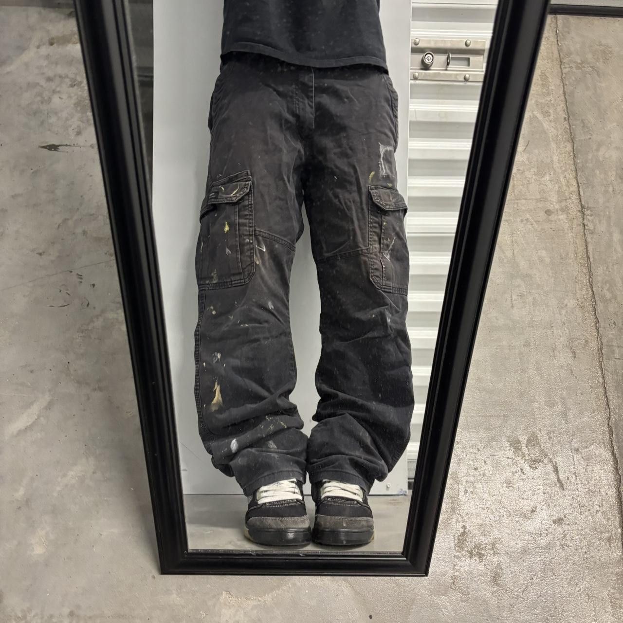 Vintage Crazy Vintage Y2K/2000s Grunge Black Streetwear Paint Splatter Cargo Pants! 32x32 Size US 32 / EU 48 - 1 Thumbnail