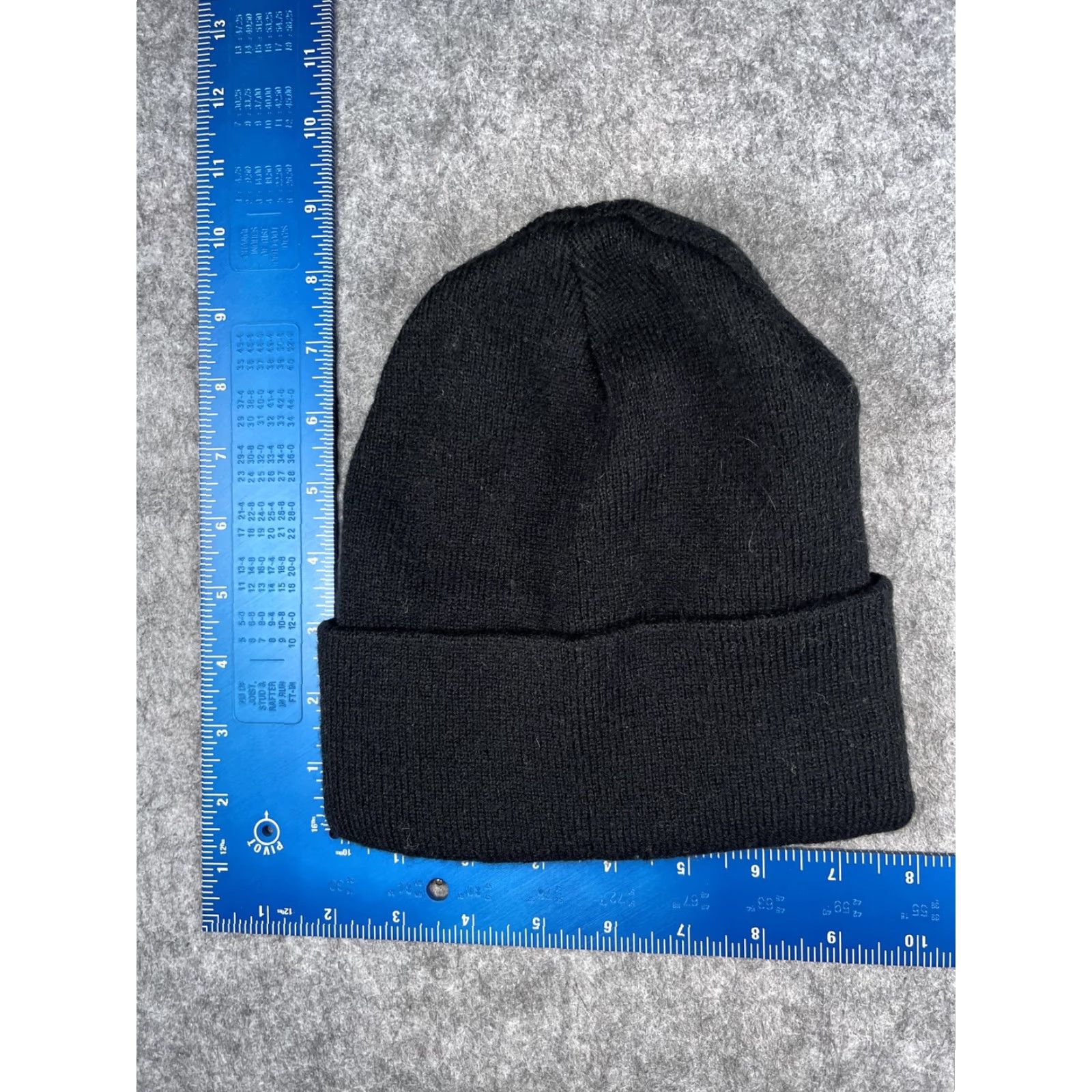 Vintage FIEL Hat Beanie Mens One Size Black Knit Logo Patch Stretch Acrylic Winter Size ONE SIZE - 4 Thumbnail