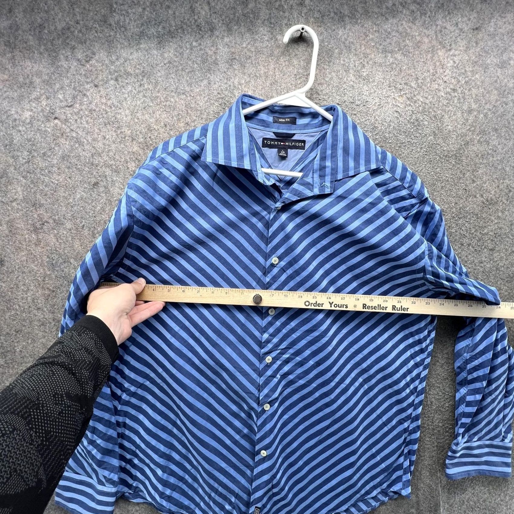 Tommy Hilfiger Tommy Hilfiger Dress Shirt Mens L Blue Stripe Slim Button Front Long Sleeve Shirt Size 42R - 2 Thumbnail