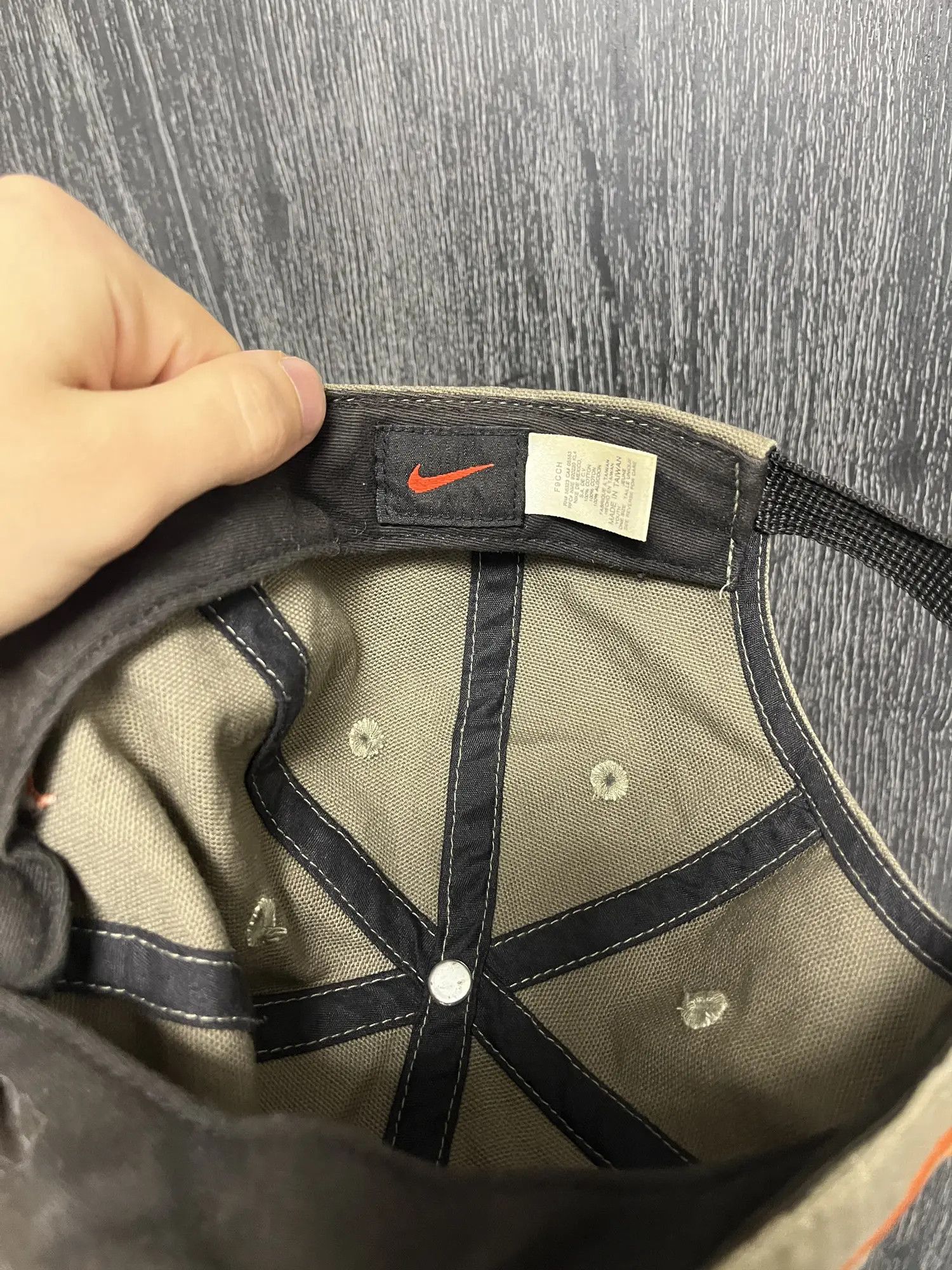 Nike 🧢 Vintage Nike Cap Olive Green Orange Swoosh Logo Strapback Size ONE SIZE - 3 Thumbnail