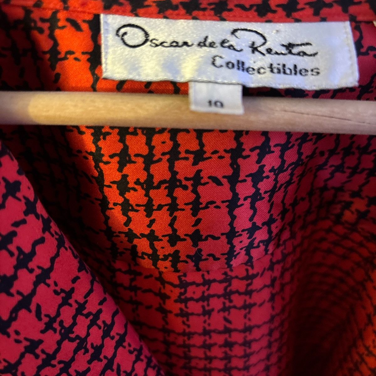 Oscar De La Renta Oscar de la Renta red silky blazer Size L / US 10 / IT 46 - 2 Thumbnail