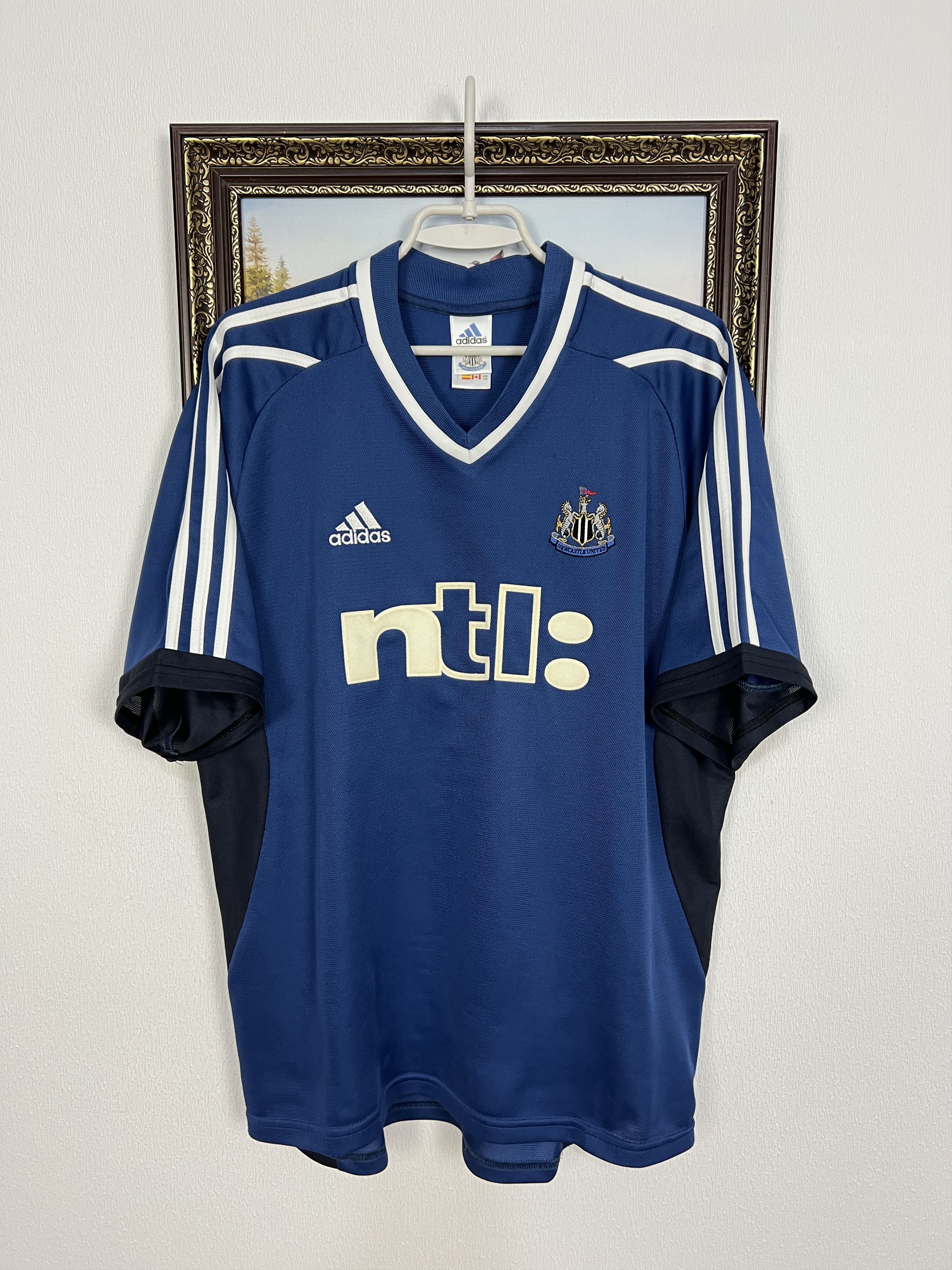 Adidas Newcastle Away football shirt Soccer Adidas Jersey Trikot Size US L / EU 52-54 / 3 - 1 Thumbnail
