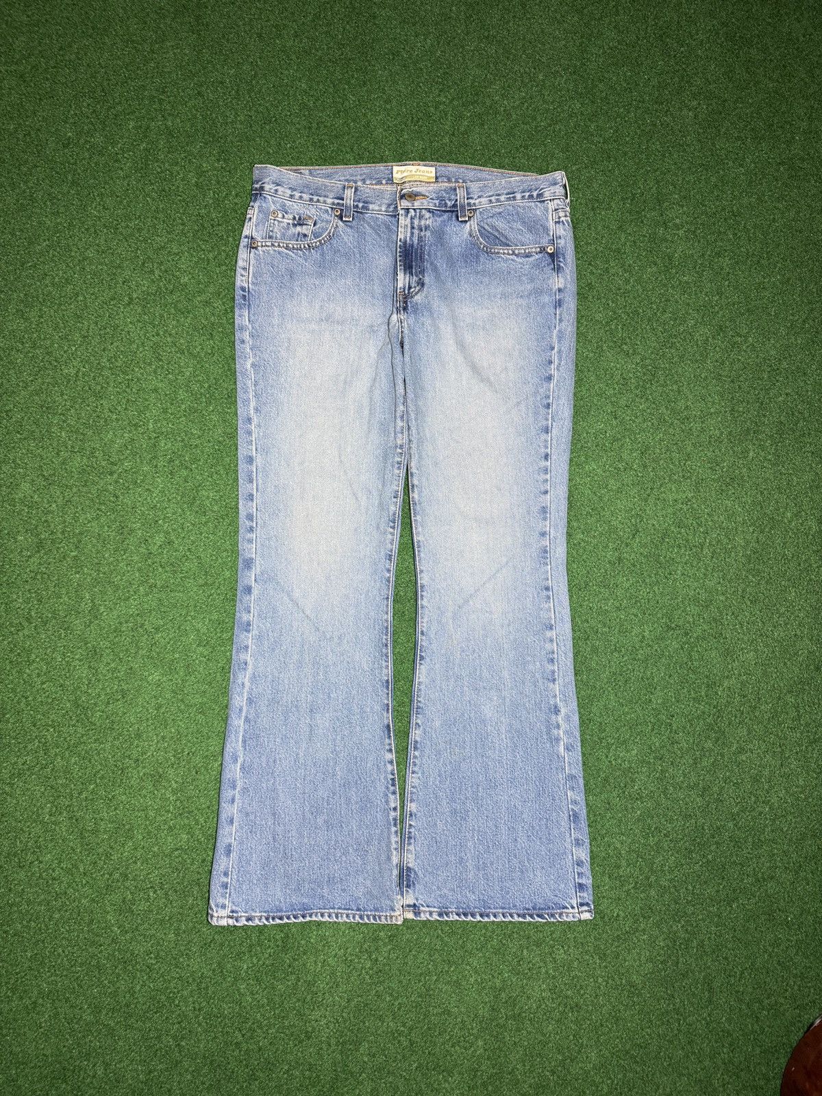 Old Navy Y2K Old Mavy Low Rise Flare Women 14 36x32 Light Wash Jeans Size 36" / US 14 / IT 50 - 1 Thumbnail