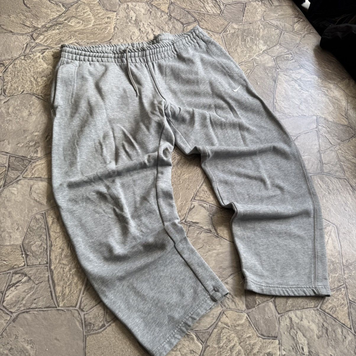 Nike Vintage Nike Pants Baggy Y2K Size US 30 / EU 46 - 2 Thumbnail