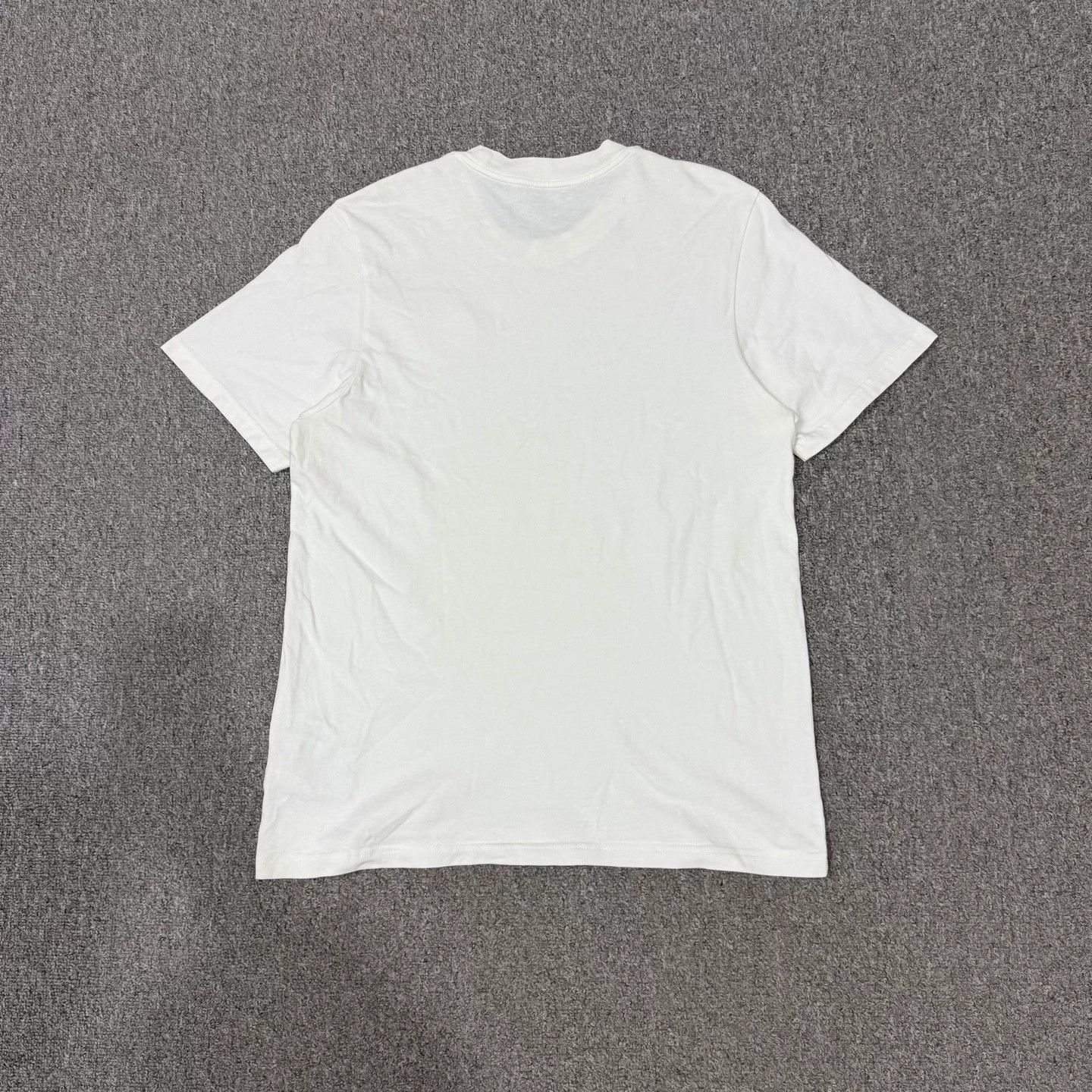 Moncler Moncler White Heart Logo Short-Sleeve Tee M 99 New Size M / US 6-8 / IT 42-44 - 2 Thumbnail