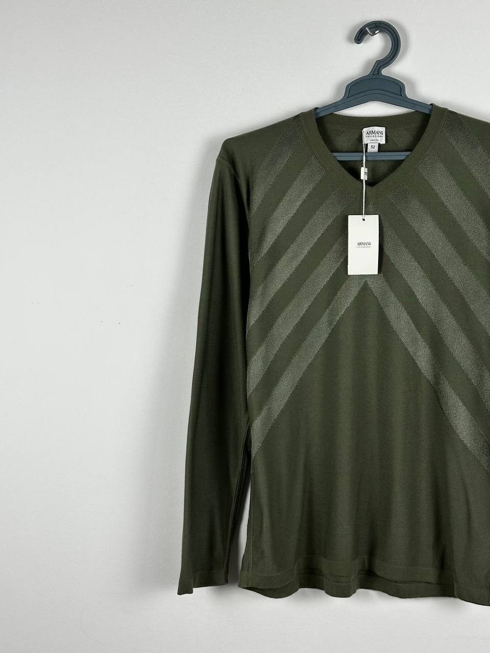 Armani Collezioni Armani Collezioni Jumper Viscose Striped Made In Italy Size US L / EU 52-54 / 3 - 3 Thumbnail