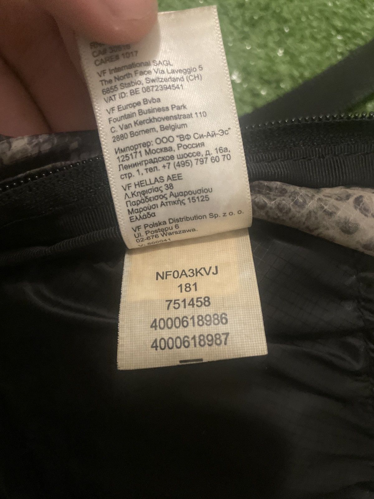 Supreme × The North Face North face supreme bag Size ONE SIZE - 4 Thumbnail
