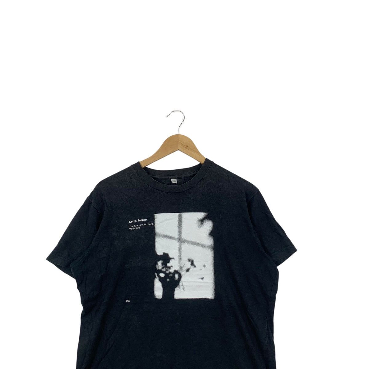 Uniqlo UNIQLO x KEITH JARRETT'S The Melody At Night With You Tee Size US M / EU 48-50 / 2 - 2 Thumbnail