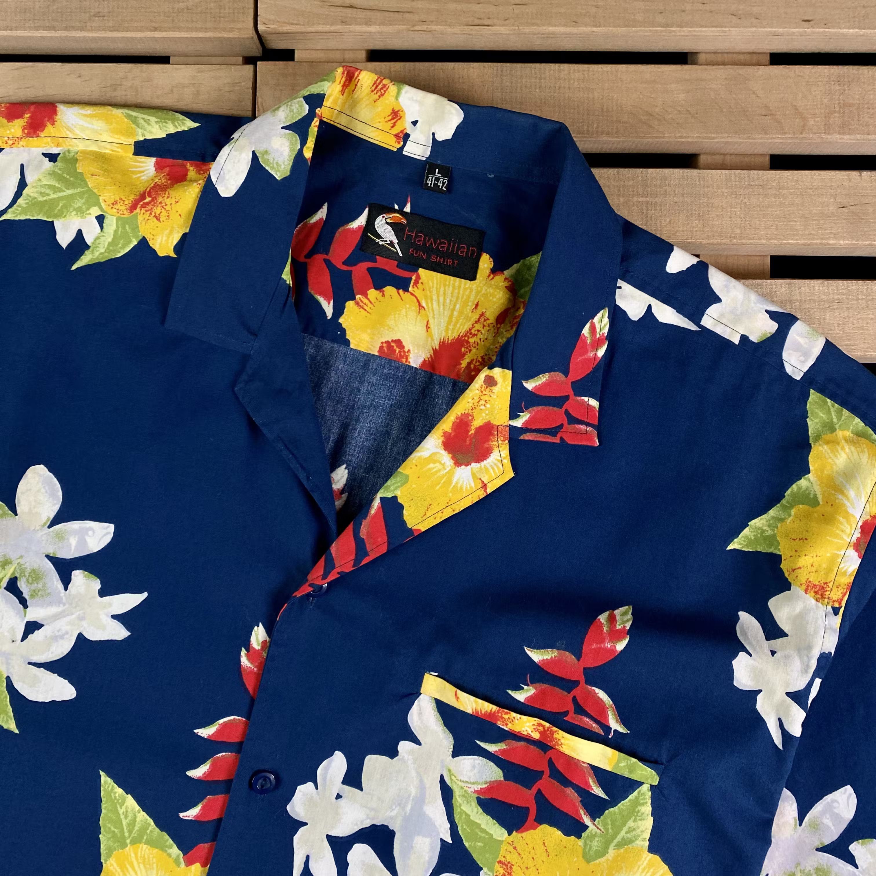 Vintage Mens Vintage Shirt Hawaiian Size L Size US L / EU 52-54 / 3 - 2 Thumbnail