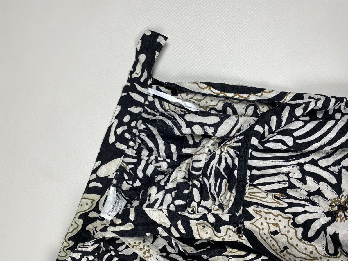 Dior × Vintage Christian Dior Coordonnes Floral Pattern Pleated Silk Skirt Size 30" / US 8 / IT 44 - 11 Thumbnail