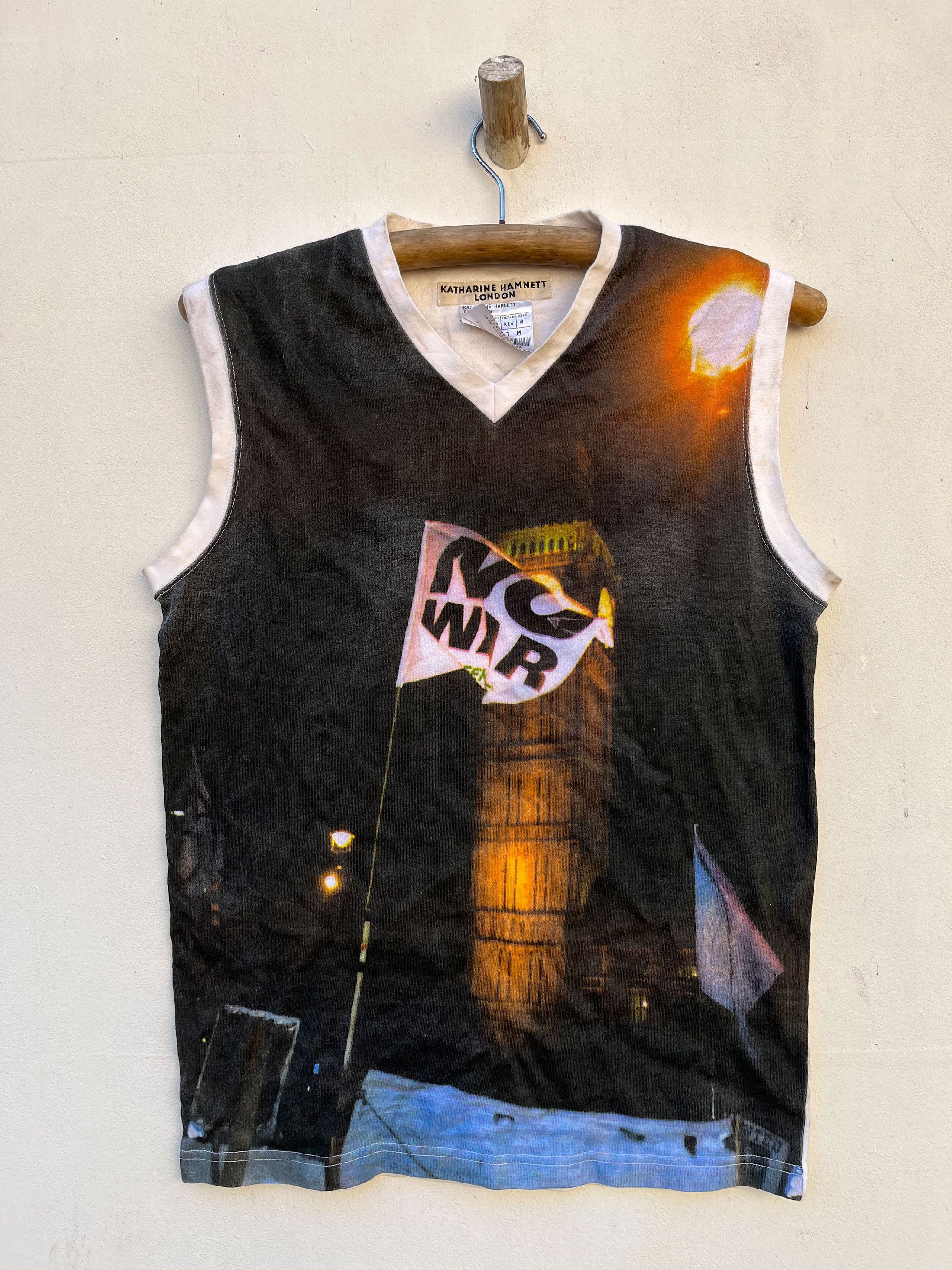 Arts & Science × Katharine Hamnett London × Sci-Fi Fantasy Katherine Hamnet Japan No War AOP Size US M / EU 48-50 / 2 - 1 Thumbnail