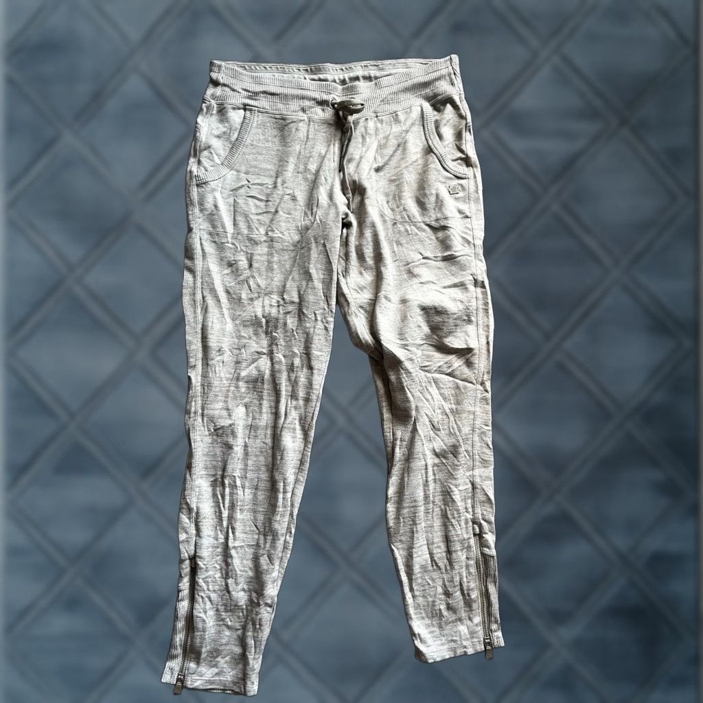 Calvin Klein Calvin Klein Performance Pants Sweatpants Medium Gray Ankle Zip Pockets Women Regular Size M Activewear Size 32" / US 10 / IT 46 - 1 Thumbnail