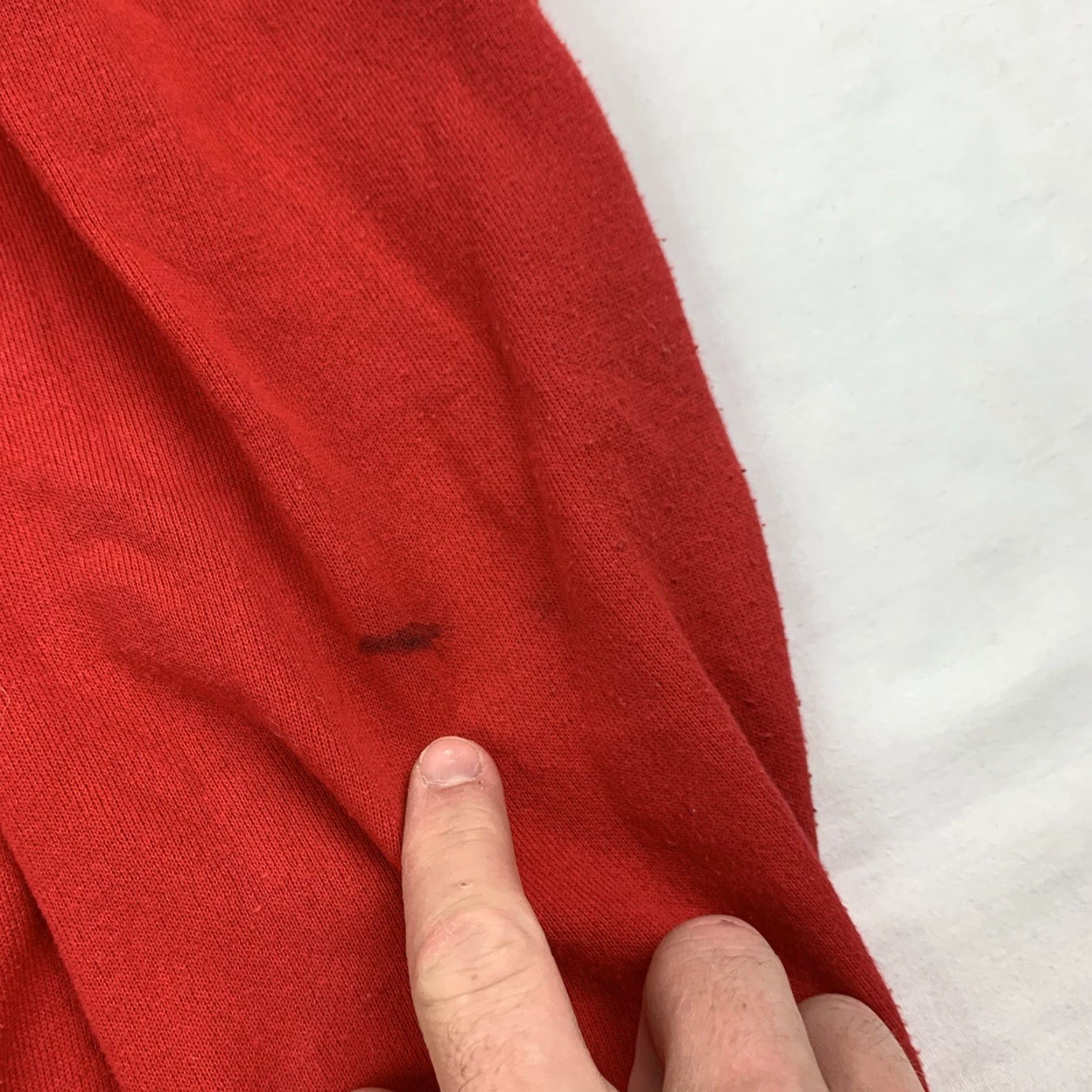 Hanes VINTAGE Hanes Sweatshirt Shirt Adult Large Red 90s Bingo Crewneck Mens Regular Fit 1980s-1990s Theme Size US L / EU 52-54 / 3 - 3 Thumbnail