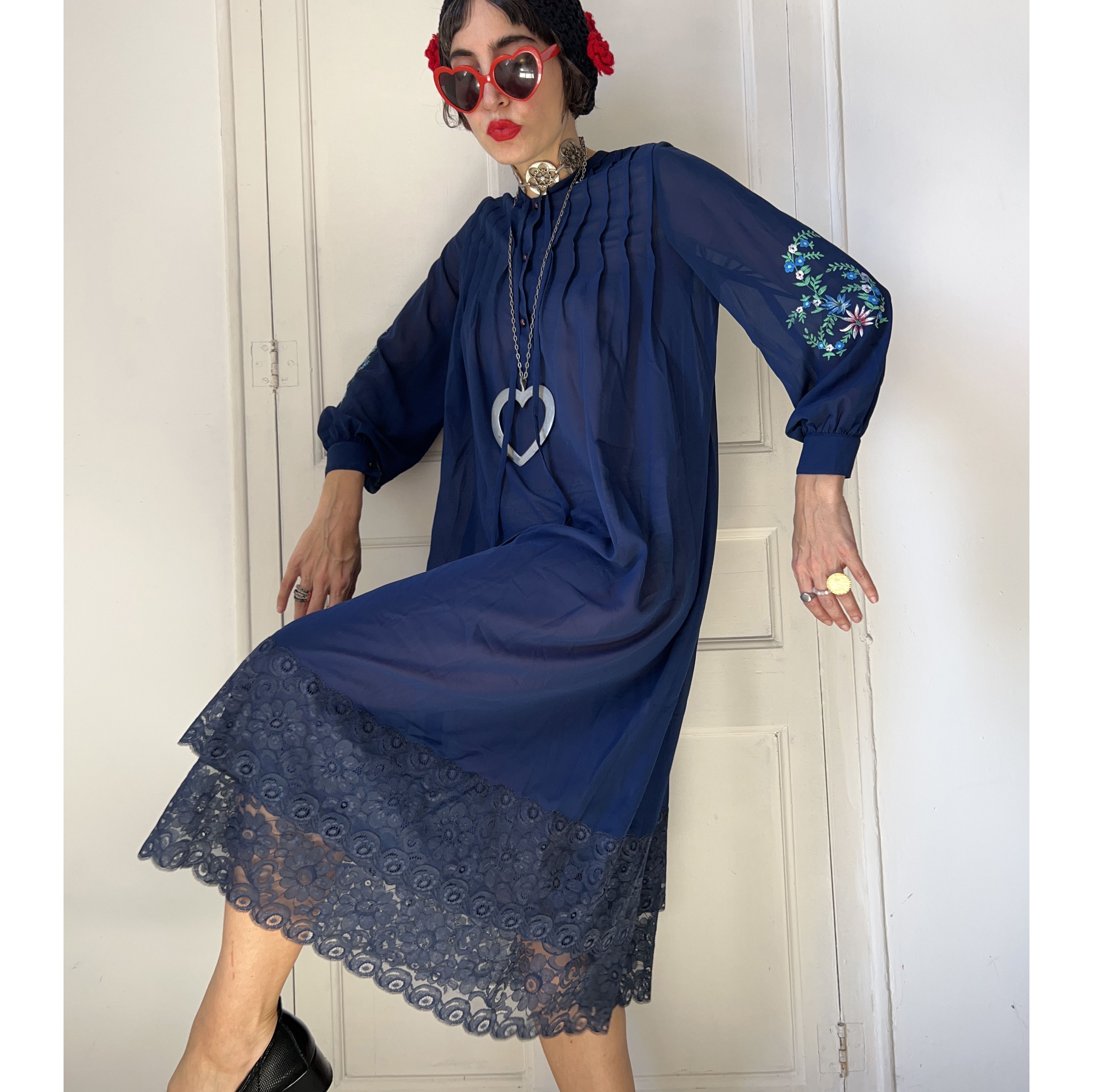Vintage Vintage 70s Navy Blue Sheer Lace Dress Size M / US 6-8 / IT 42-44 - 6 Thumbnail