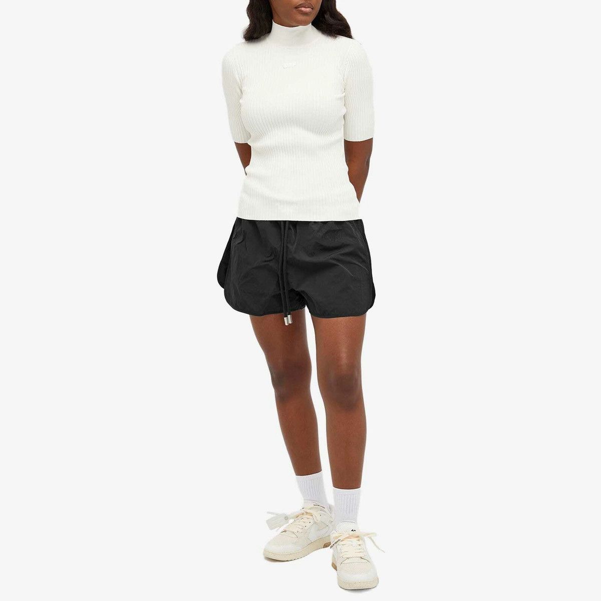 Off-White o1y1225 Logo Short in Black Size 26" / US 2 / IT 38 - 5 Thumbnail