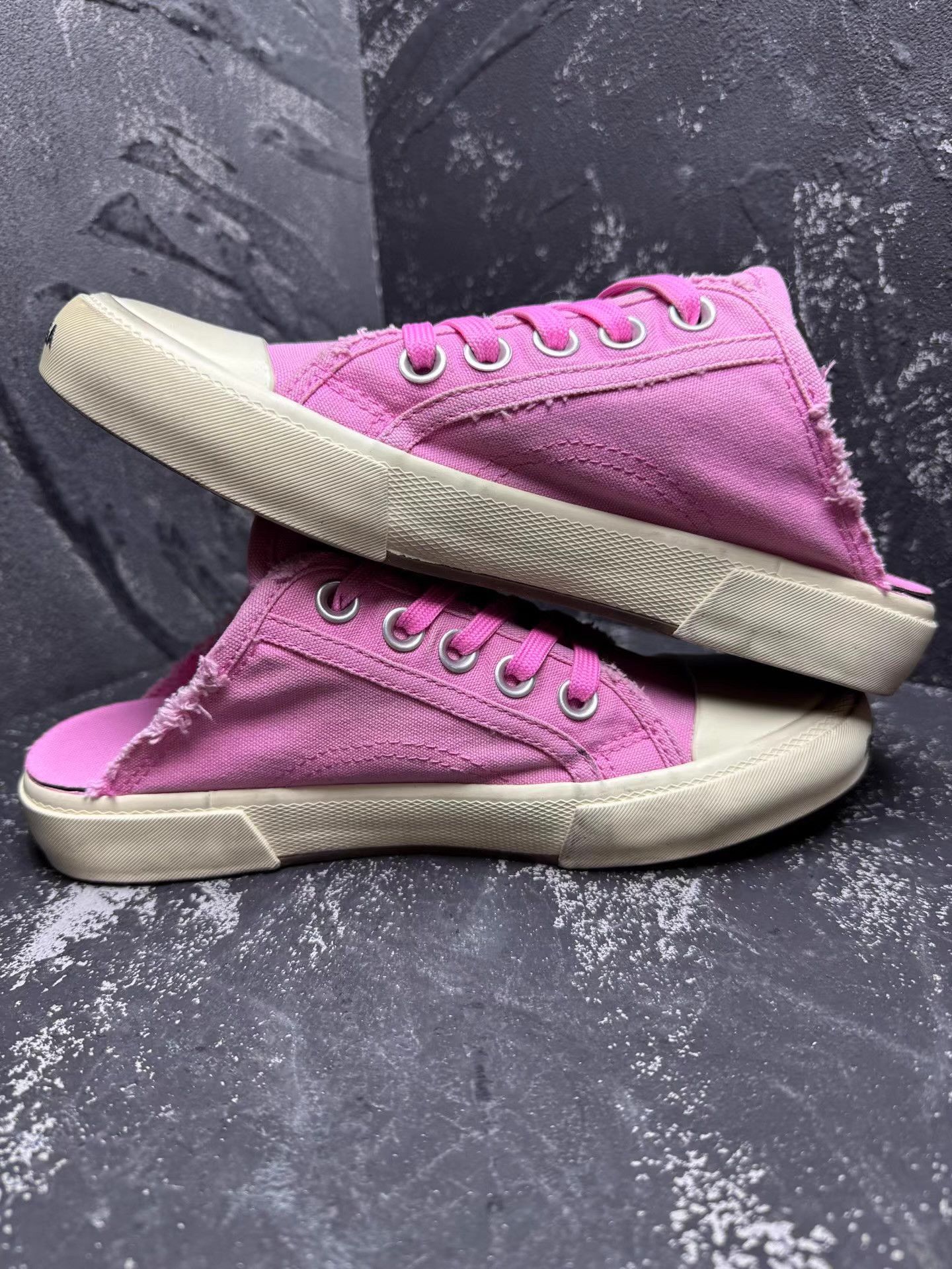 Balenciaga Balenciaga Pink Canvas Slip-On Mules Q10 Size US 6 / IT 36 - 4 Thumbnail